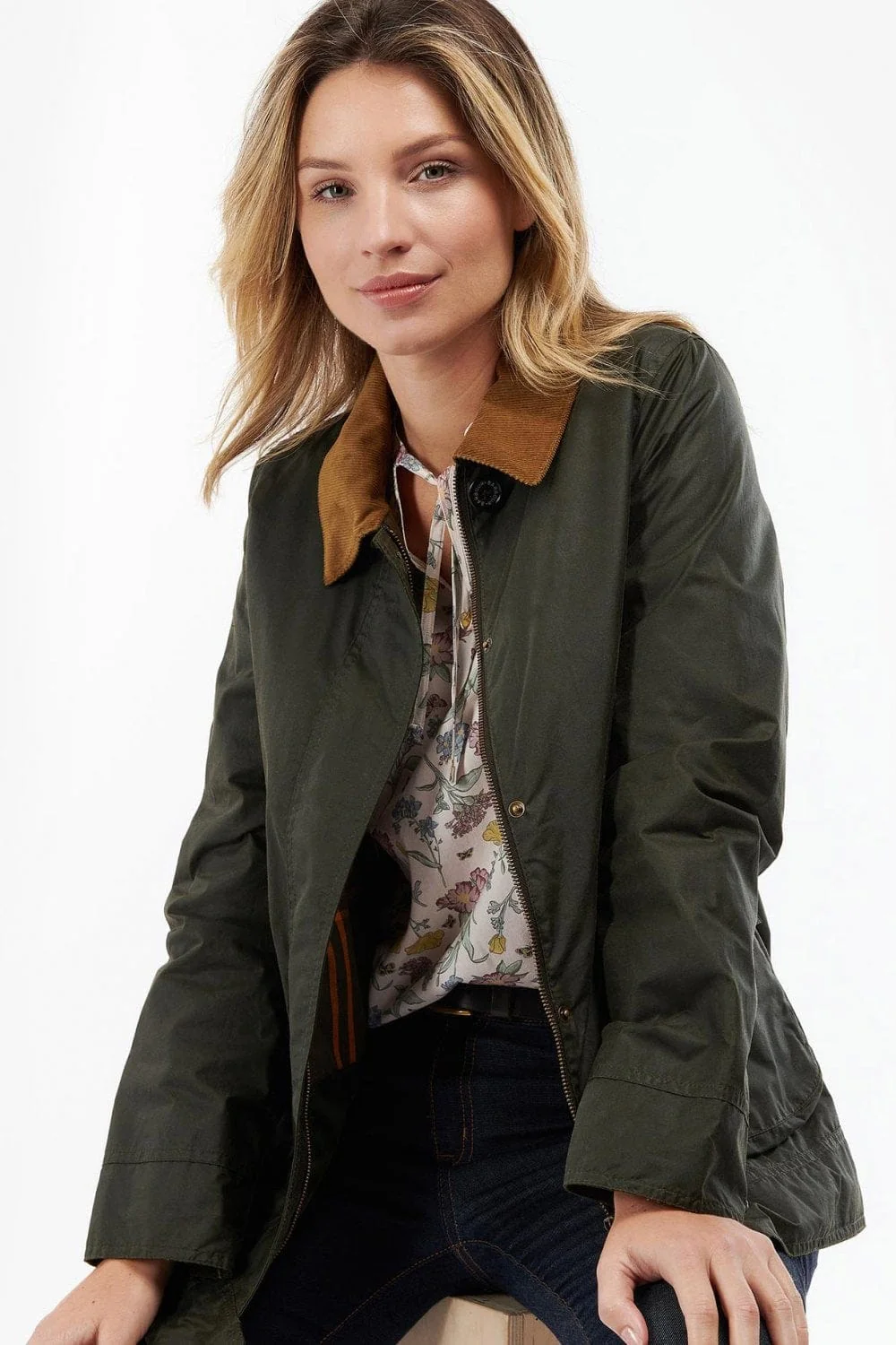 Attingham Wax Jacket - Archive Olive/Classic - Image 2