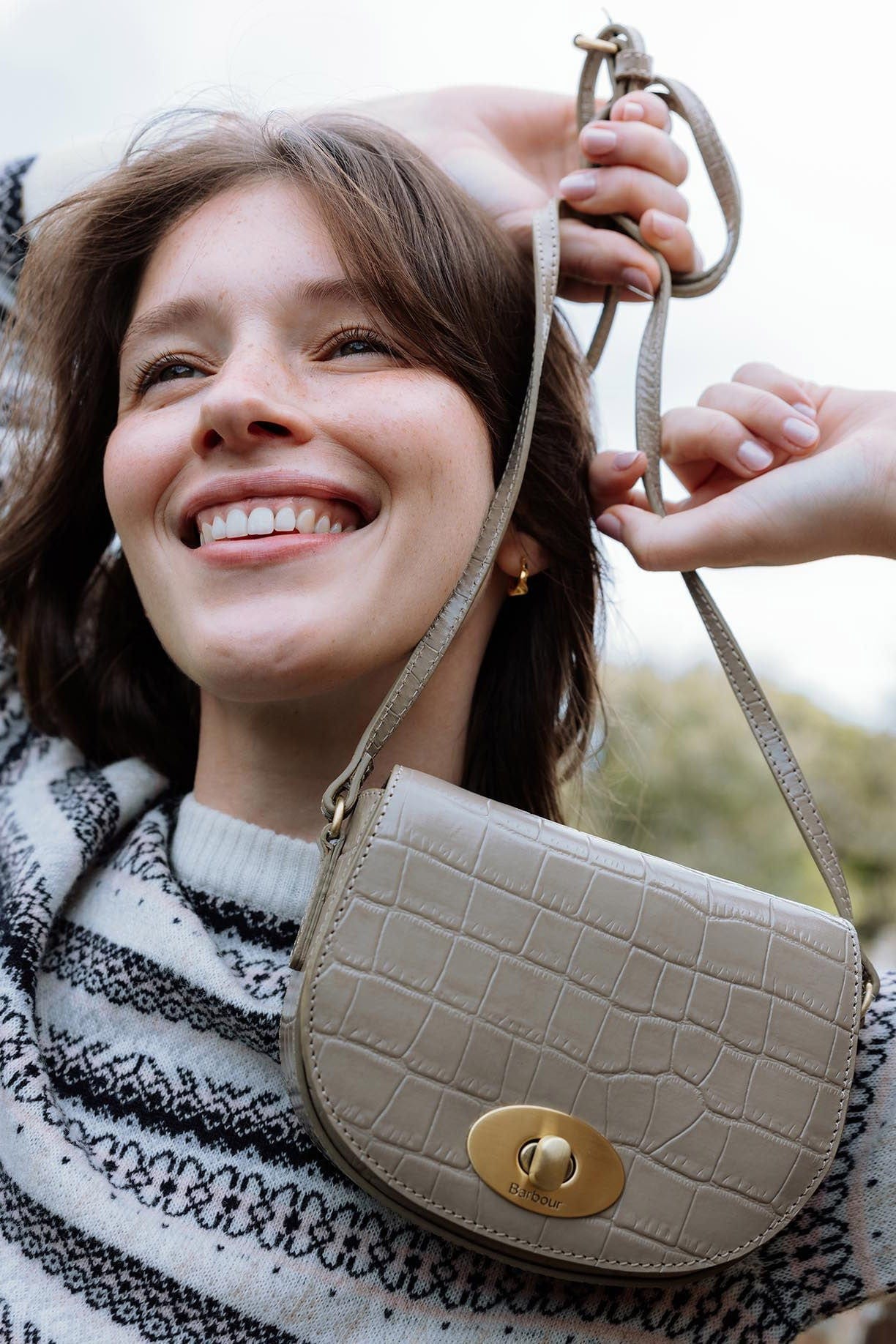 Eilein Leather Saddle Bag - Honey - Image 4