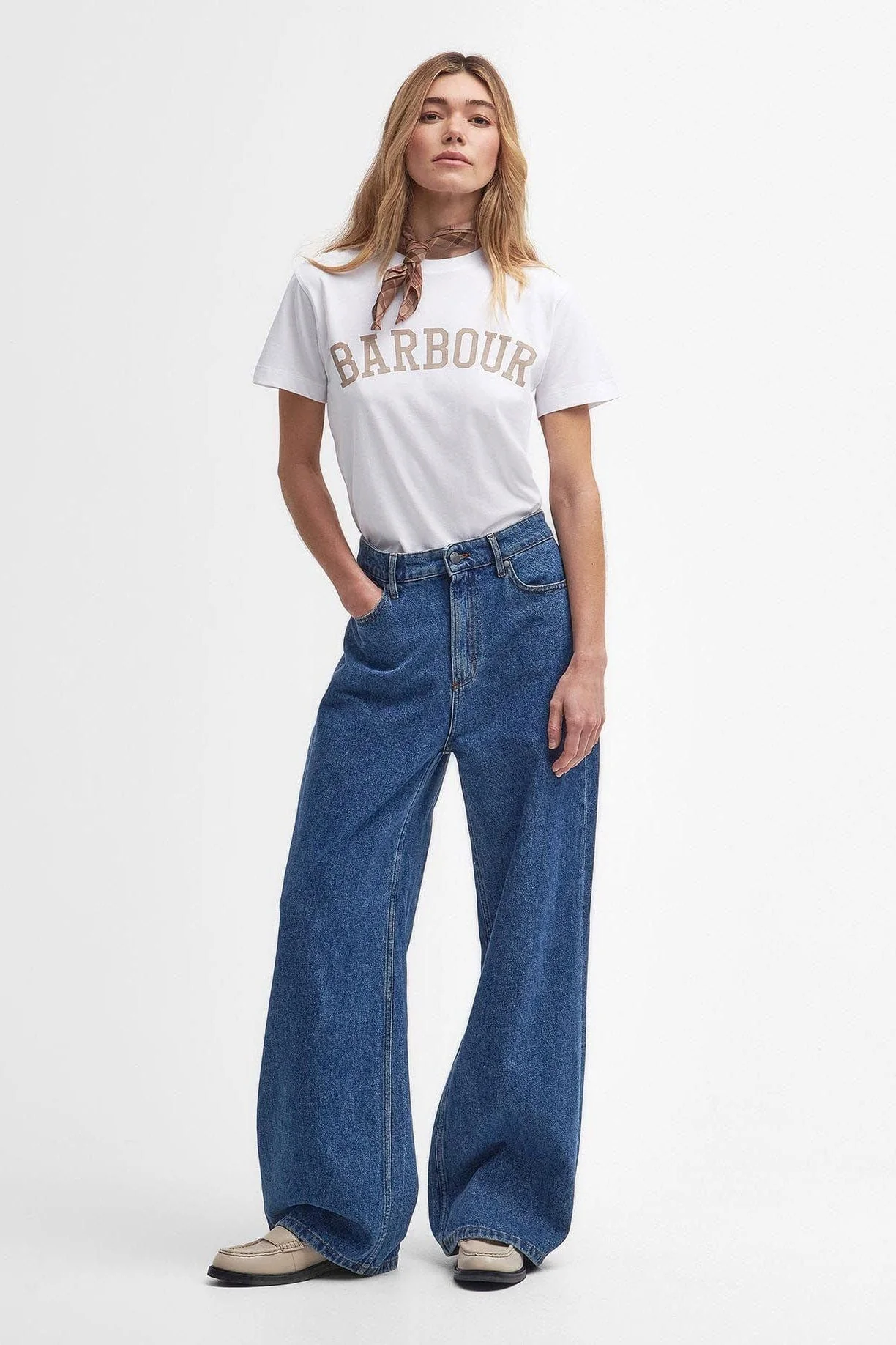 Ella Logo T-Shirt - Classic White - Image 5