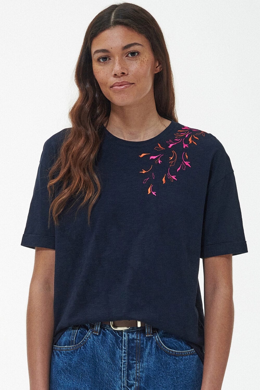 Essential Slim Jean - Worn Blue - Image 9