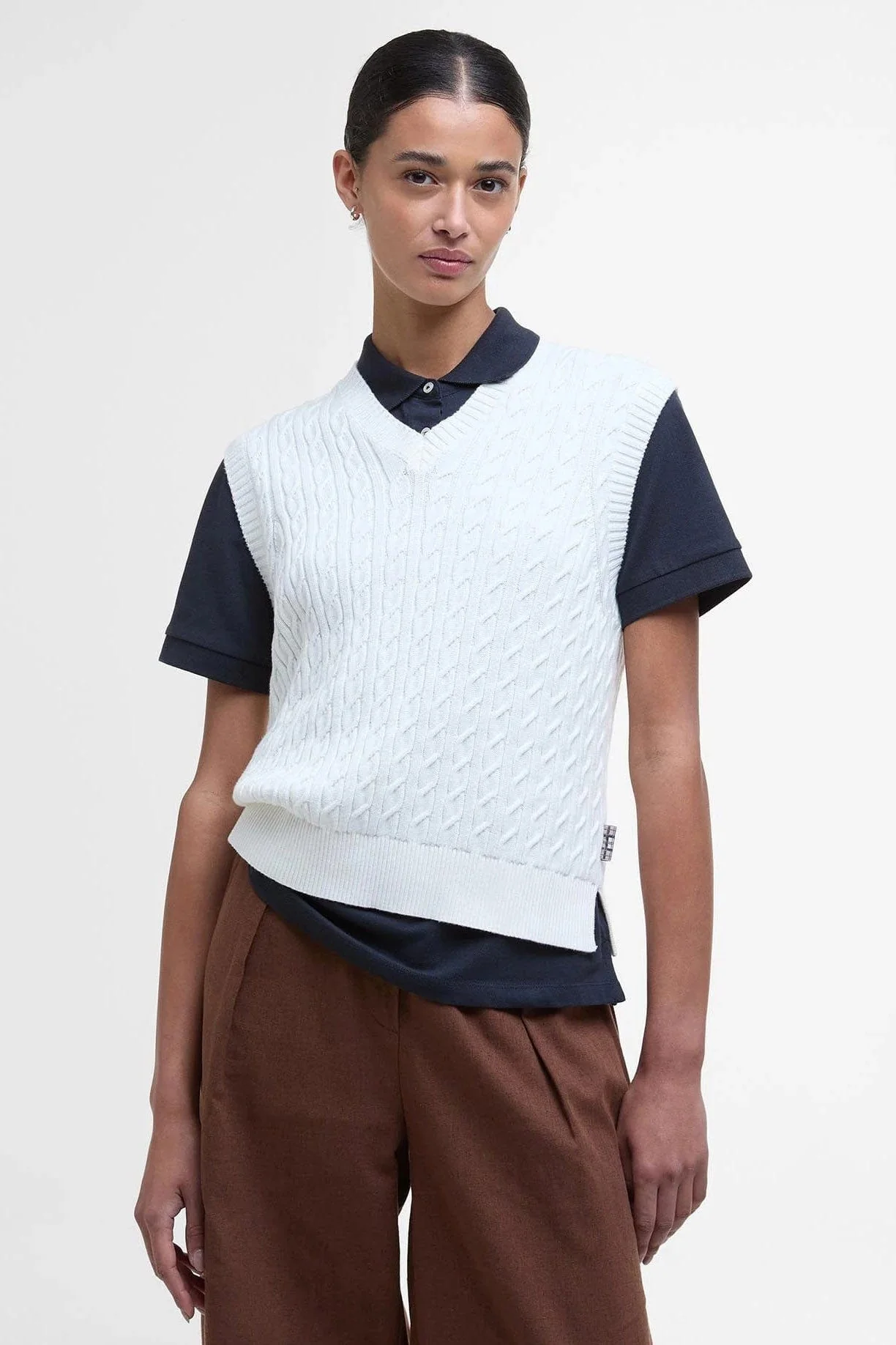 Hartland Knitted Sleeveless Jumper - Cloud - Image 2