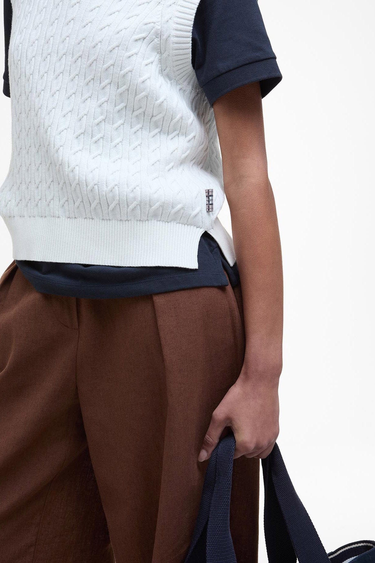 Hartland Knitted Sleeveless Jumper - Cloud - Image 7