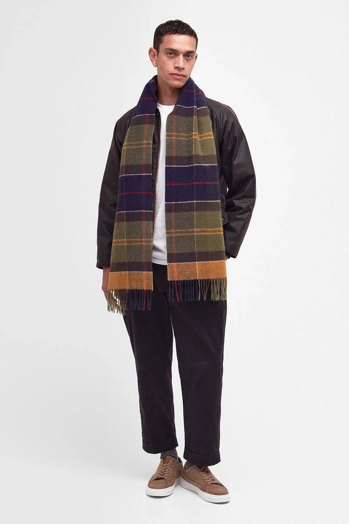 Inverness Tartan Scarf - Classic - Image 3
