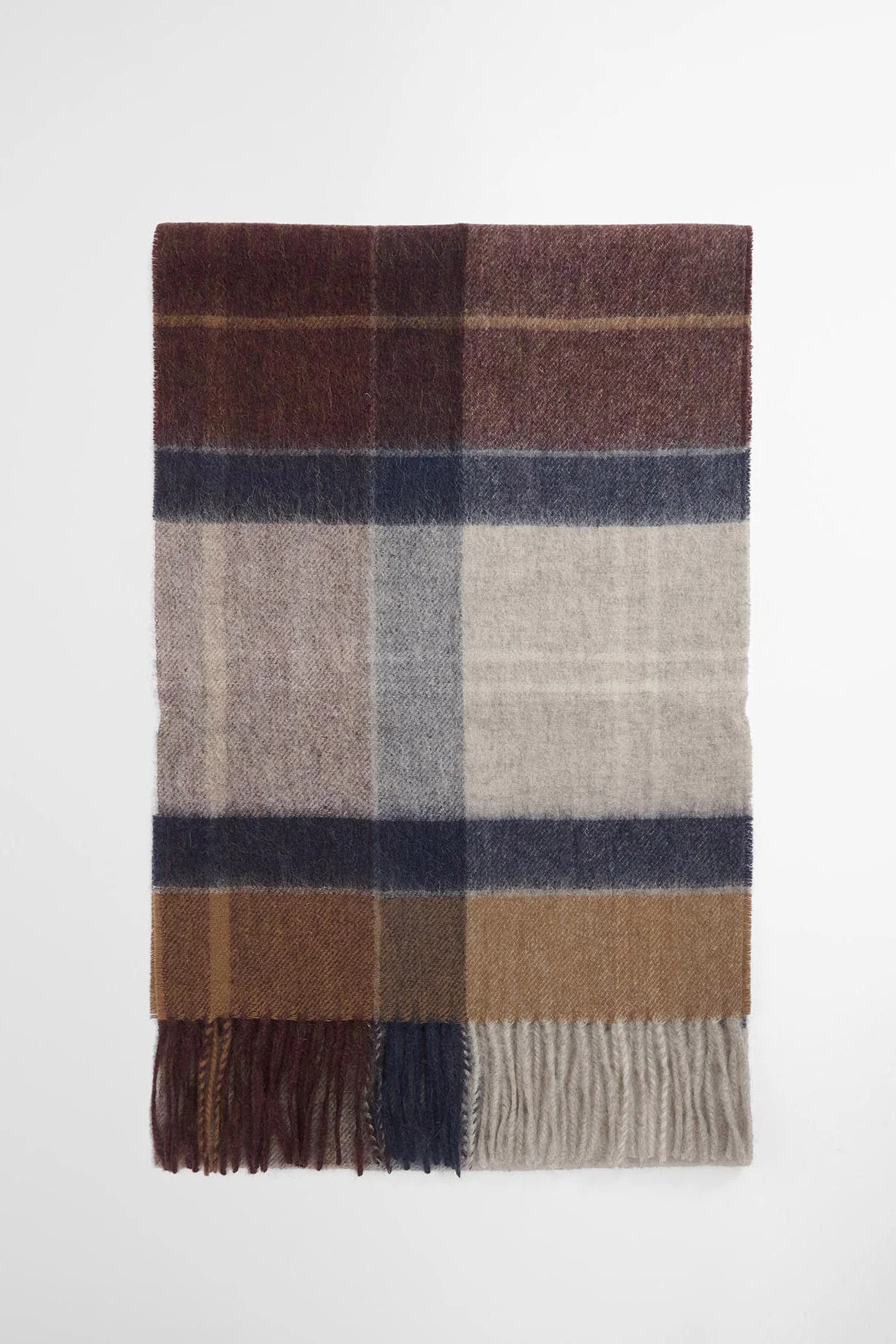Inverness Tartan Scarf - Midnight Oak Tartan - Image 2