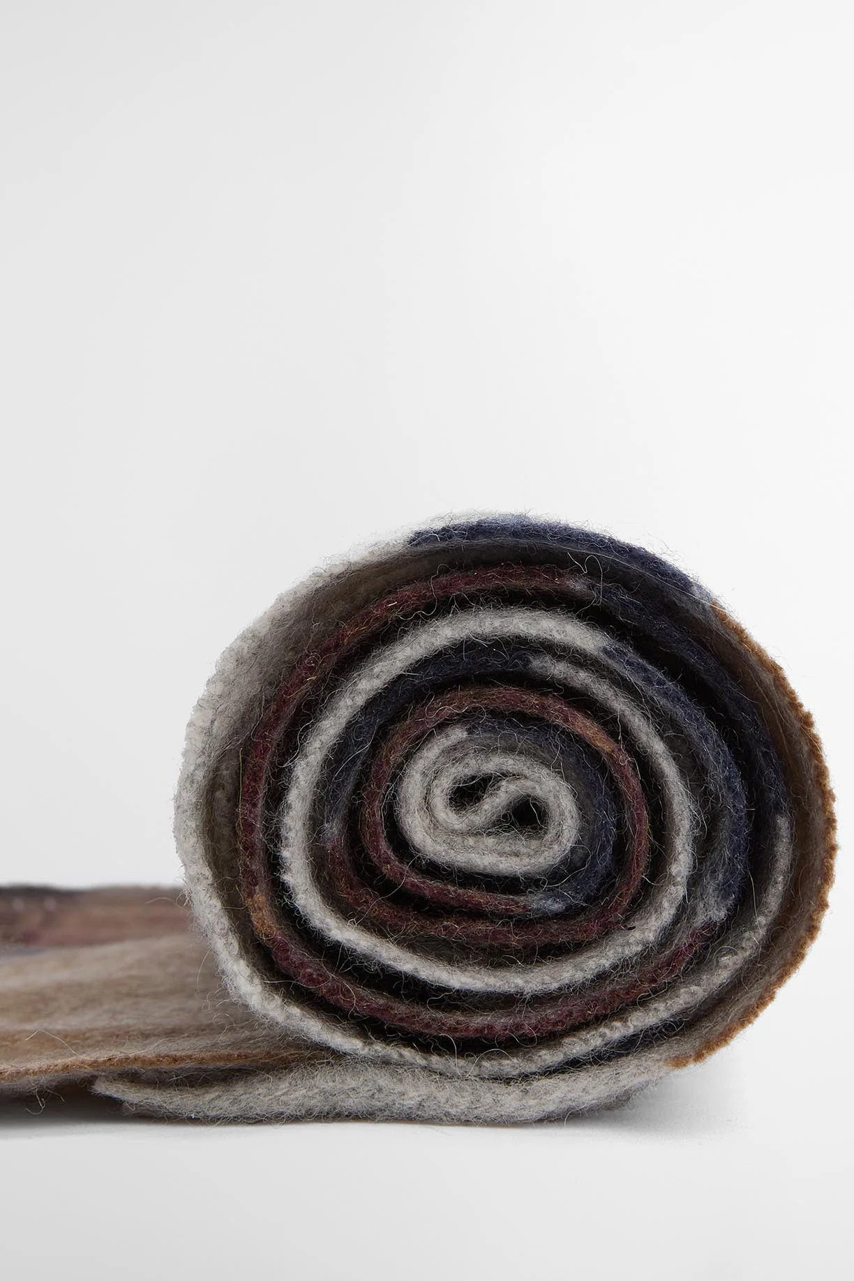 Inverness Tartan Scarf - Midnight Oak Tartan - Image 4