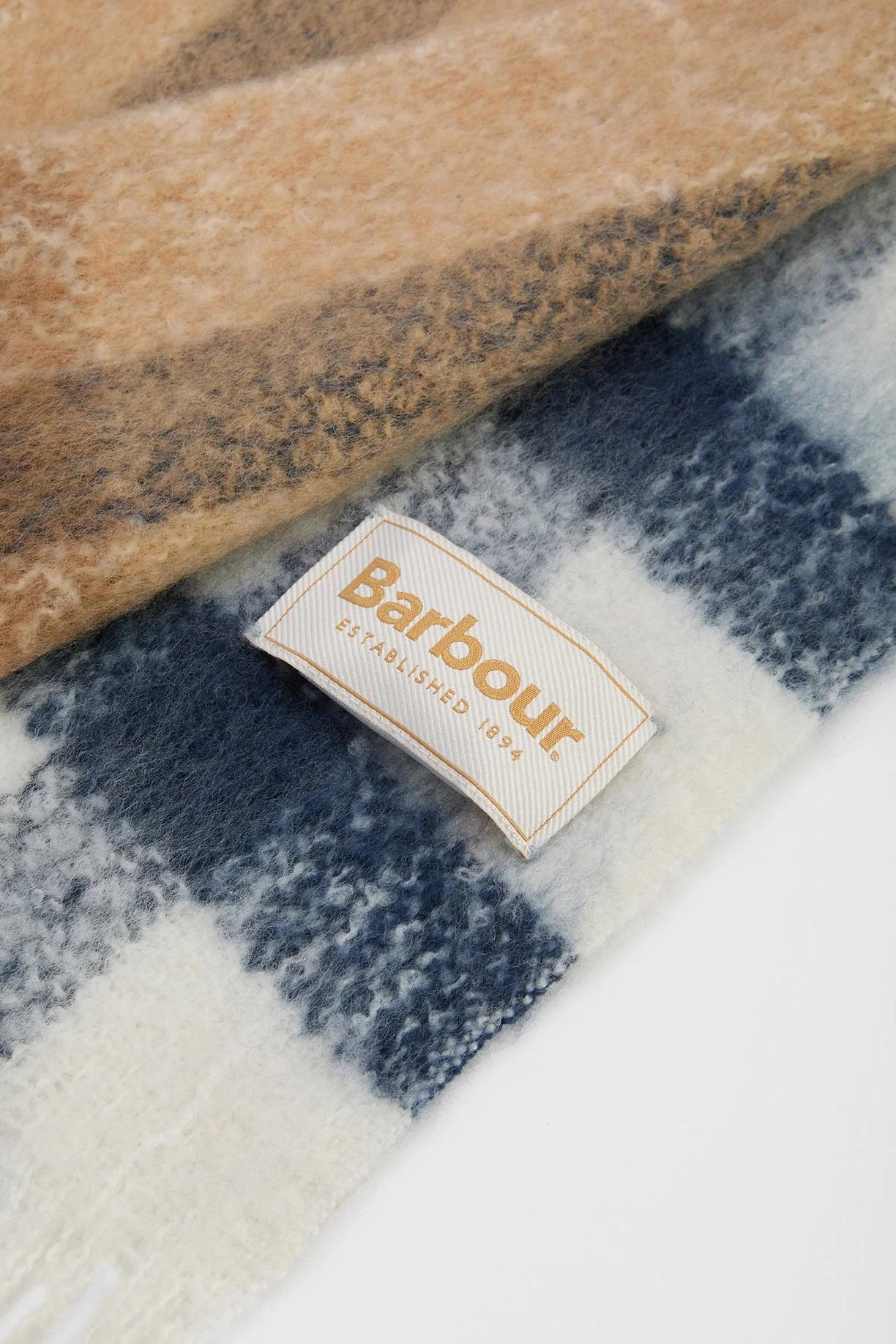 Isla Tartan Boucle Scarf - Hessian Tartan - Image 2