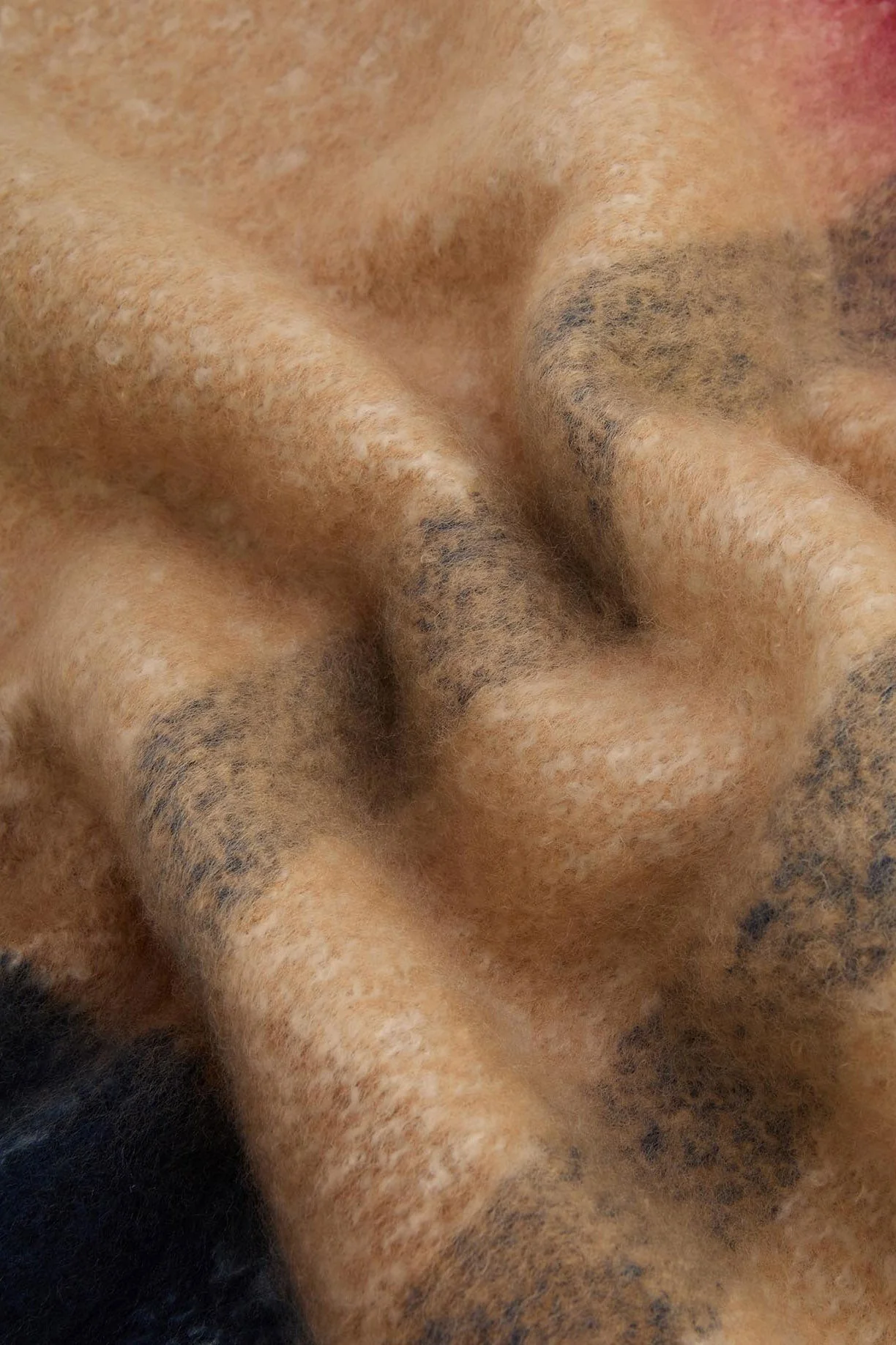 Isla Tartan Boucle Scarf - Hessian Tartan - Image 4