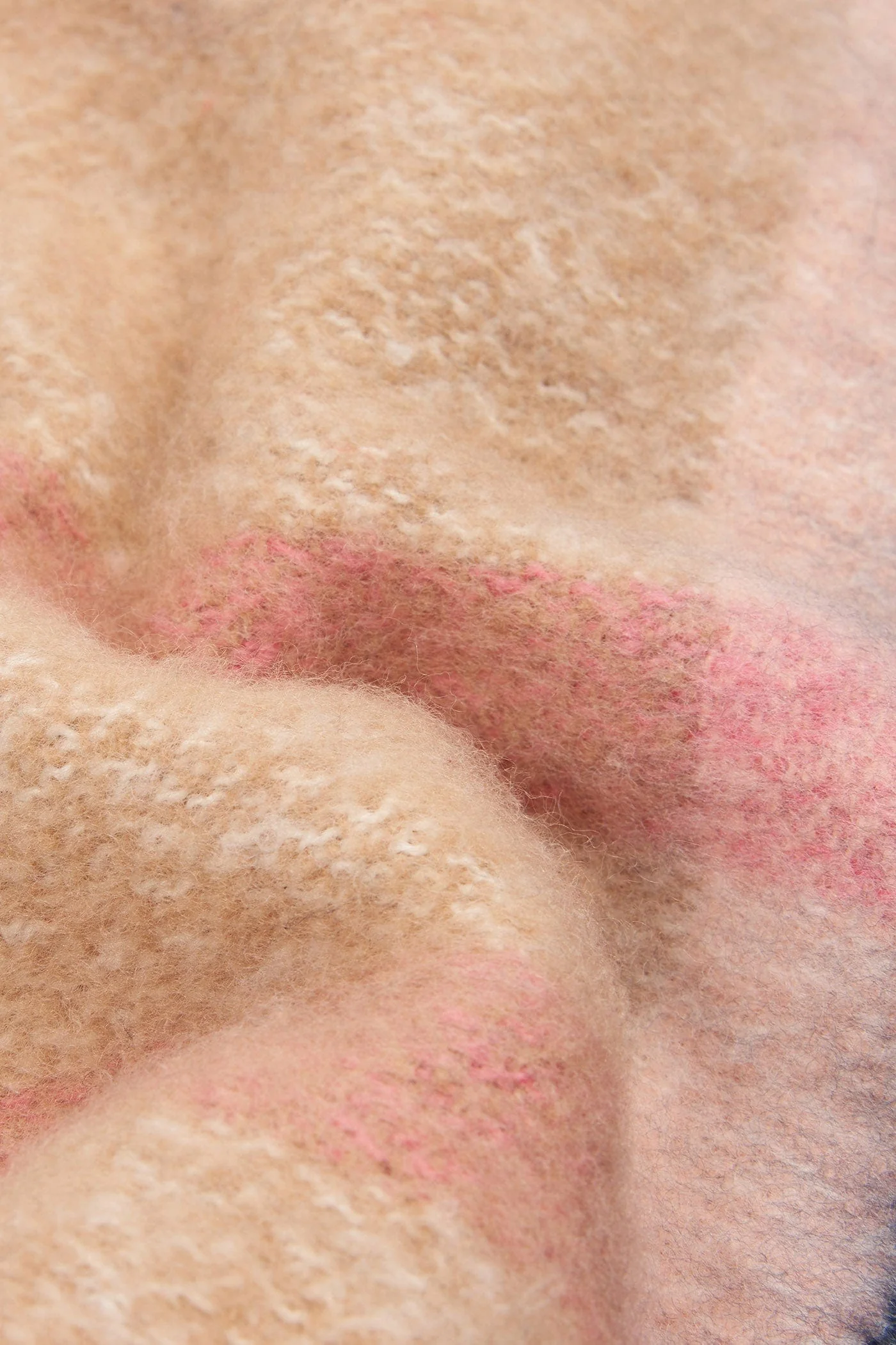 Isla Tartan Boucle Scarf - Pink/Grey - Image 4