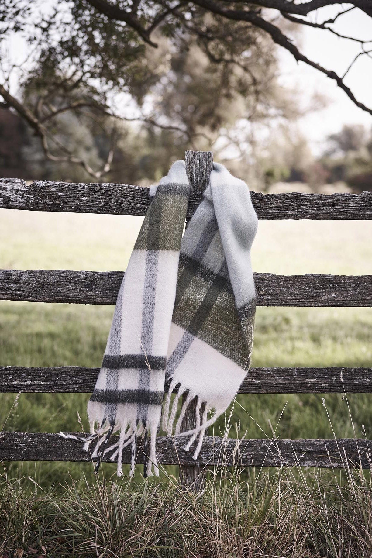Isla Tartan Boucle Scarf - Soft Mint - Image 5