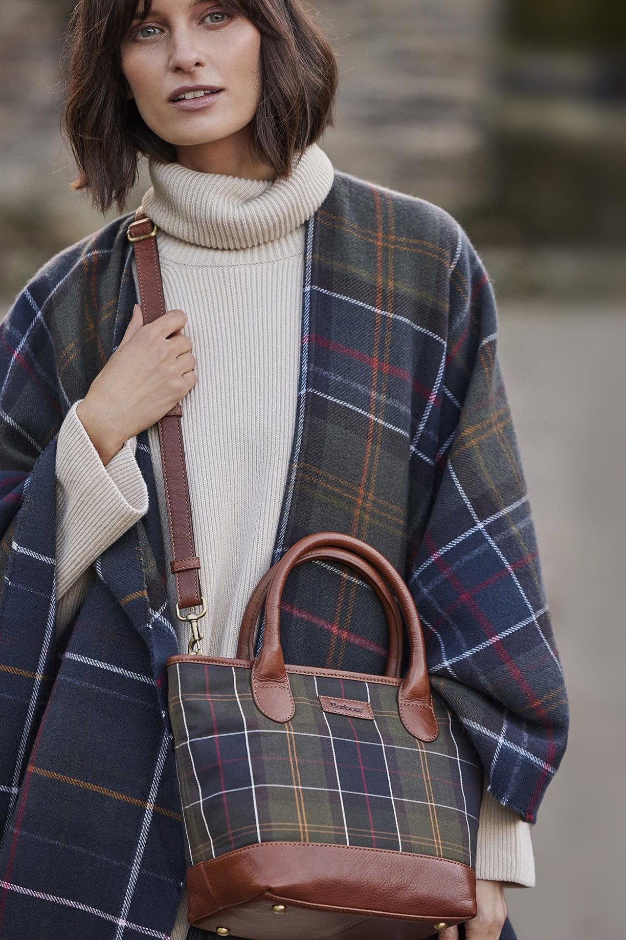 Katrine Tartan Leather Tote Bag - Classic Tartan - Image 2
