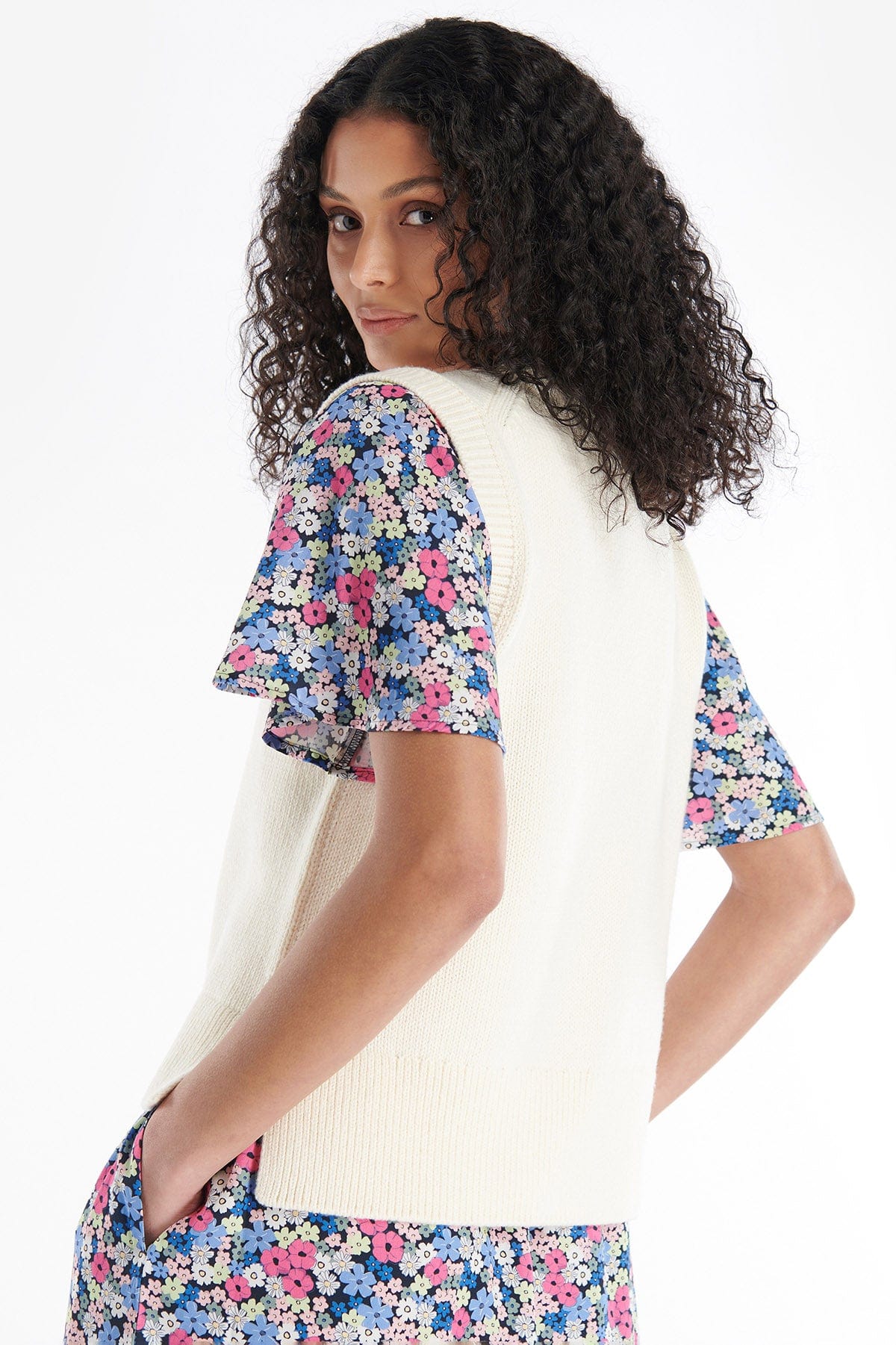 Marigold Knit - Aran - Image 4
