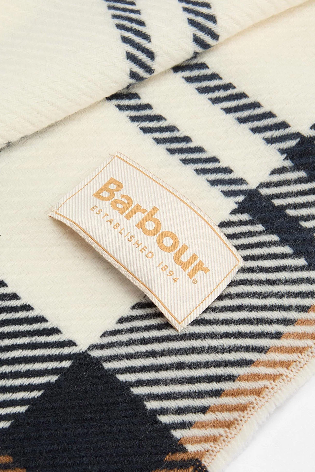 Pendle Beanie & Blair Scarf Gift Set - Hessian Navy - Image 4