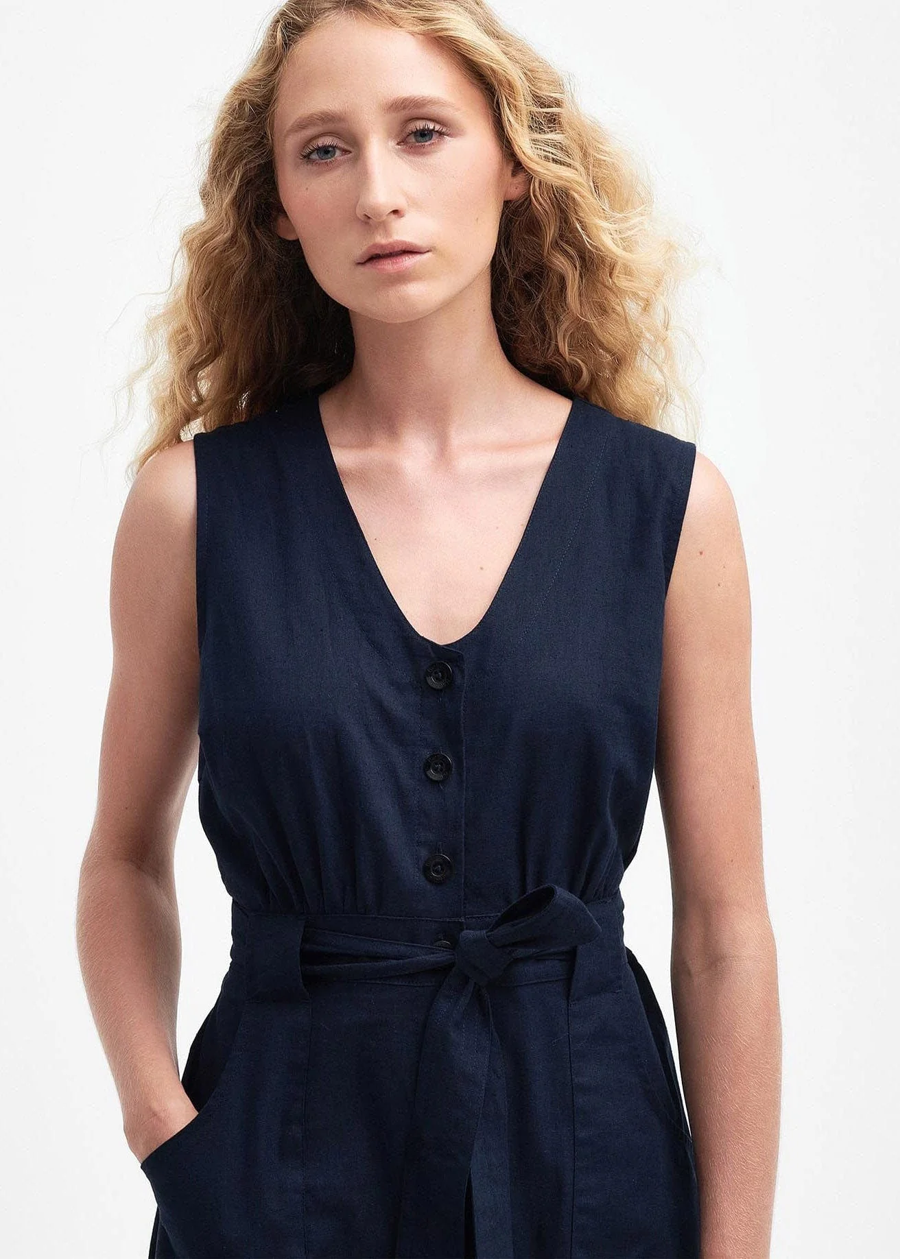 Rutherglen Sleeveless Midi Dress - Classic Navy - Image 4