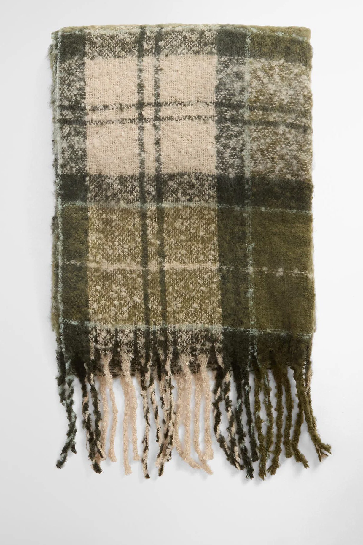 Saltburn Beanie & Tartan Scarf Gift Set - Ancient Loden/Dk Green - Image 3