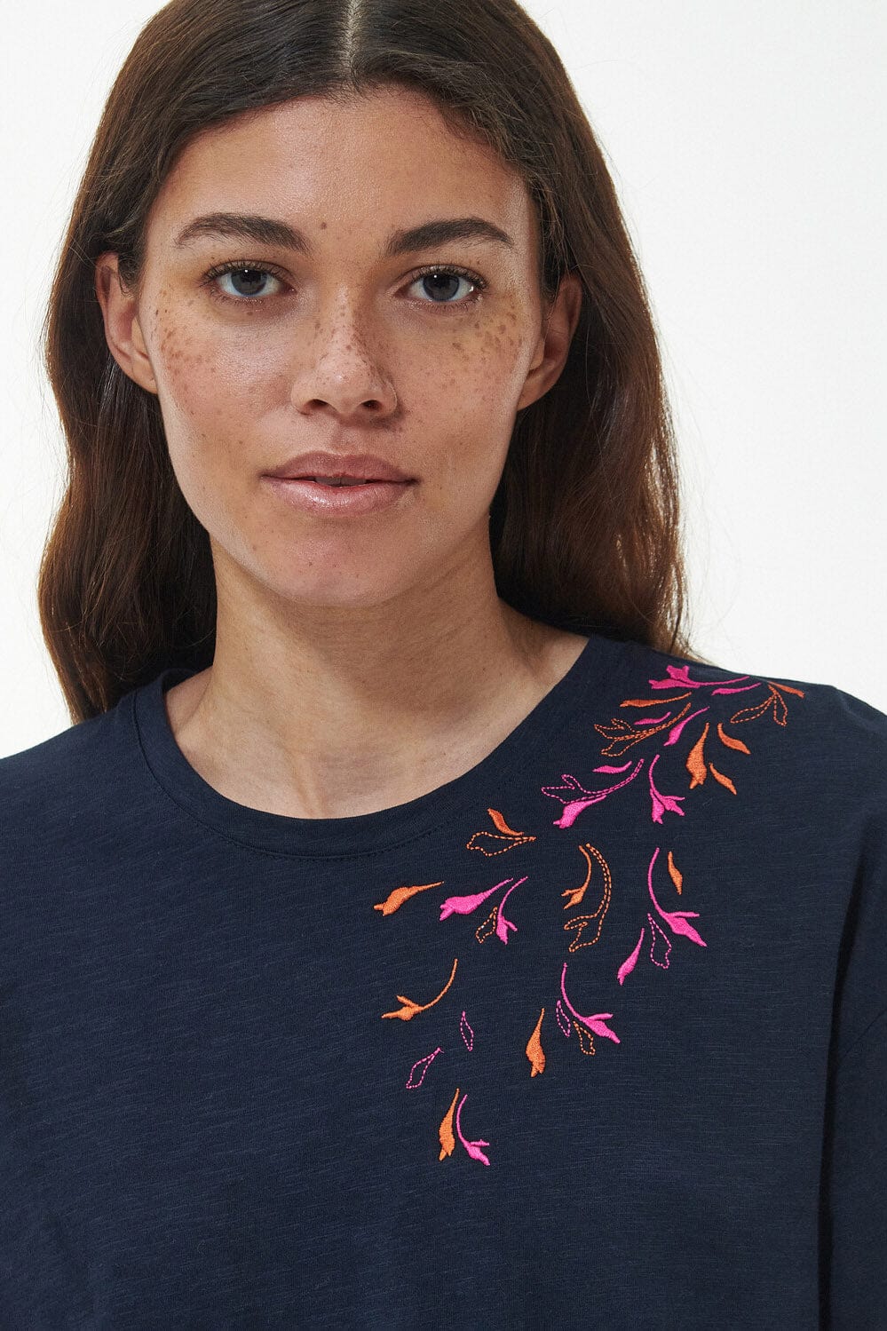 Samphire Tee - Navy - Image 3