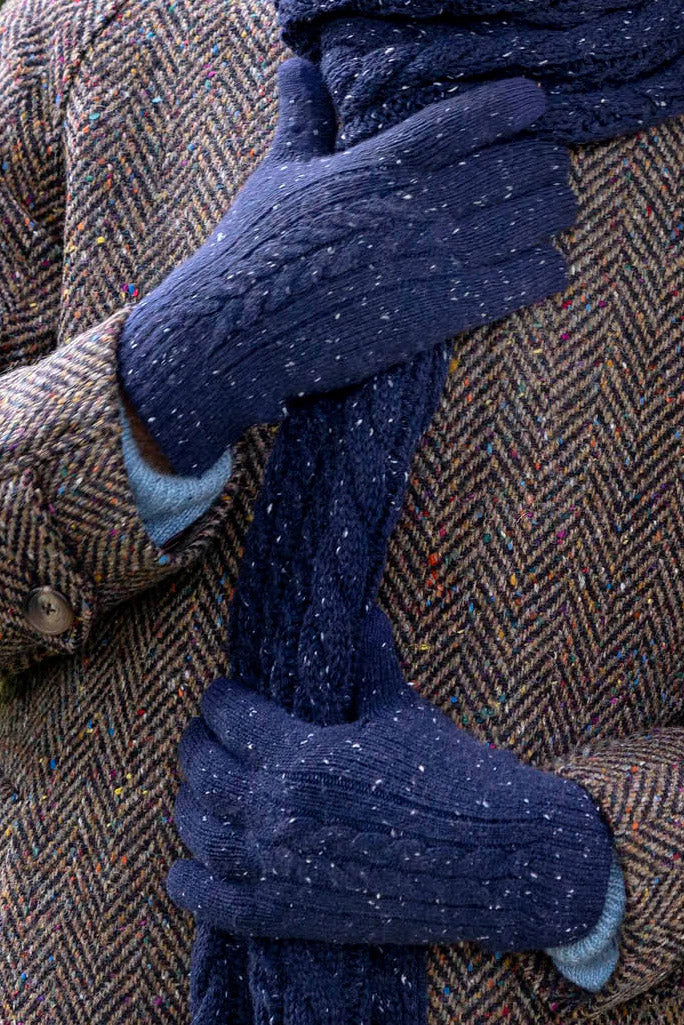 Cable Knit Marl Touchscreen Gloves - Navy - Image 3