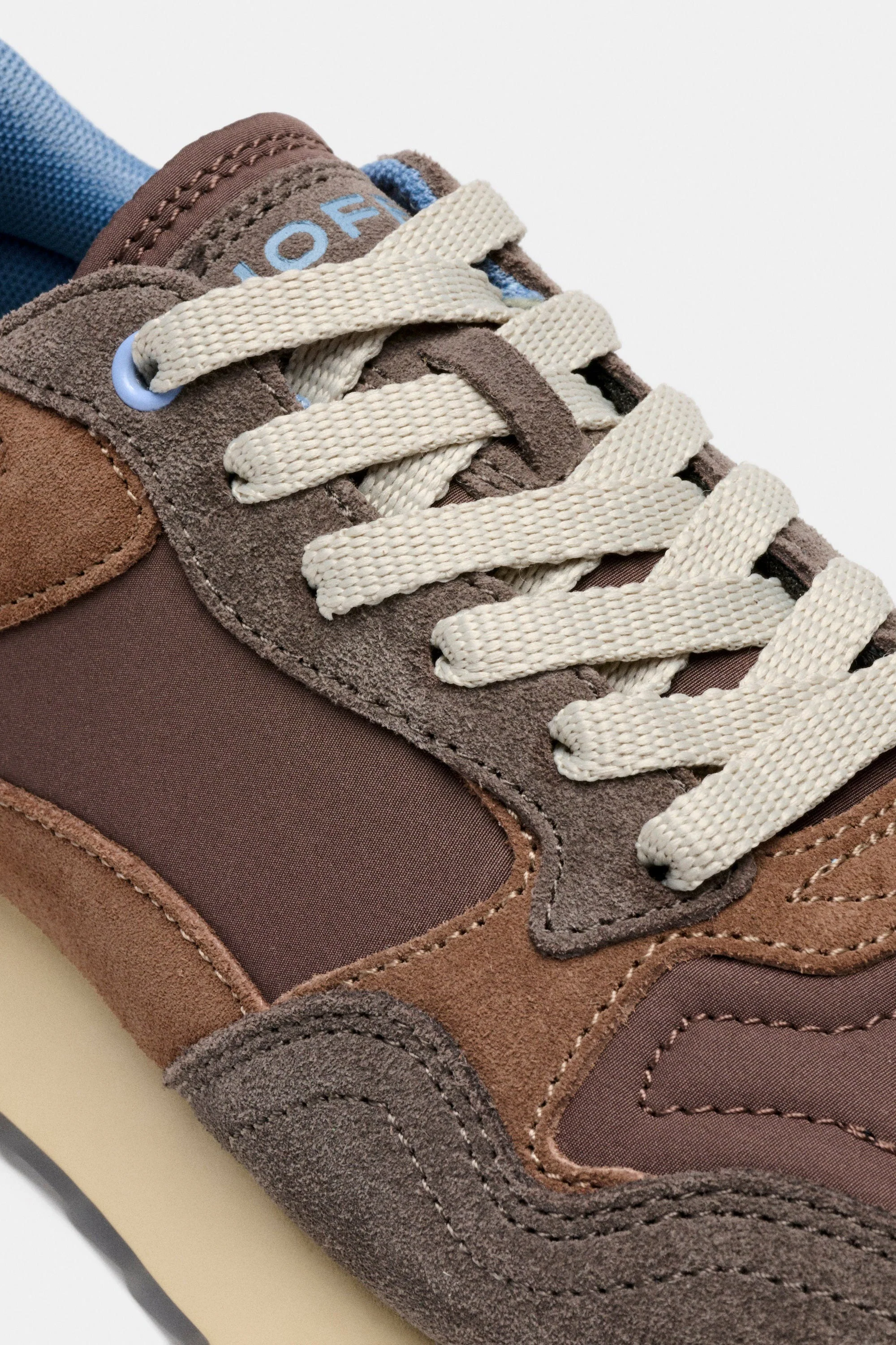 City Retro Trainers - Chocolate - Image 3