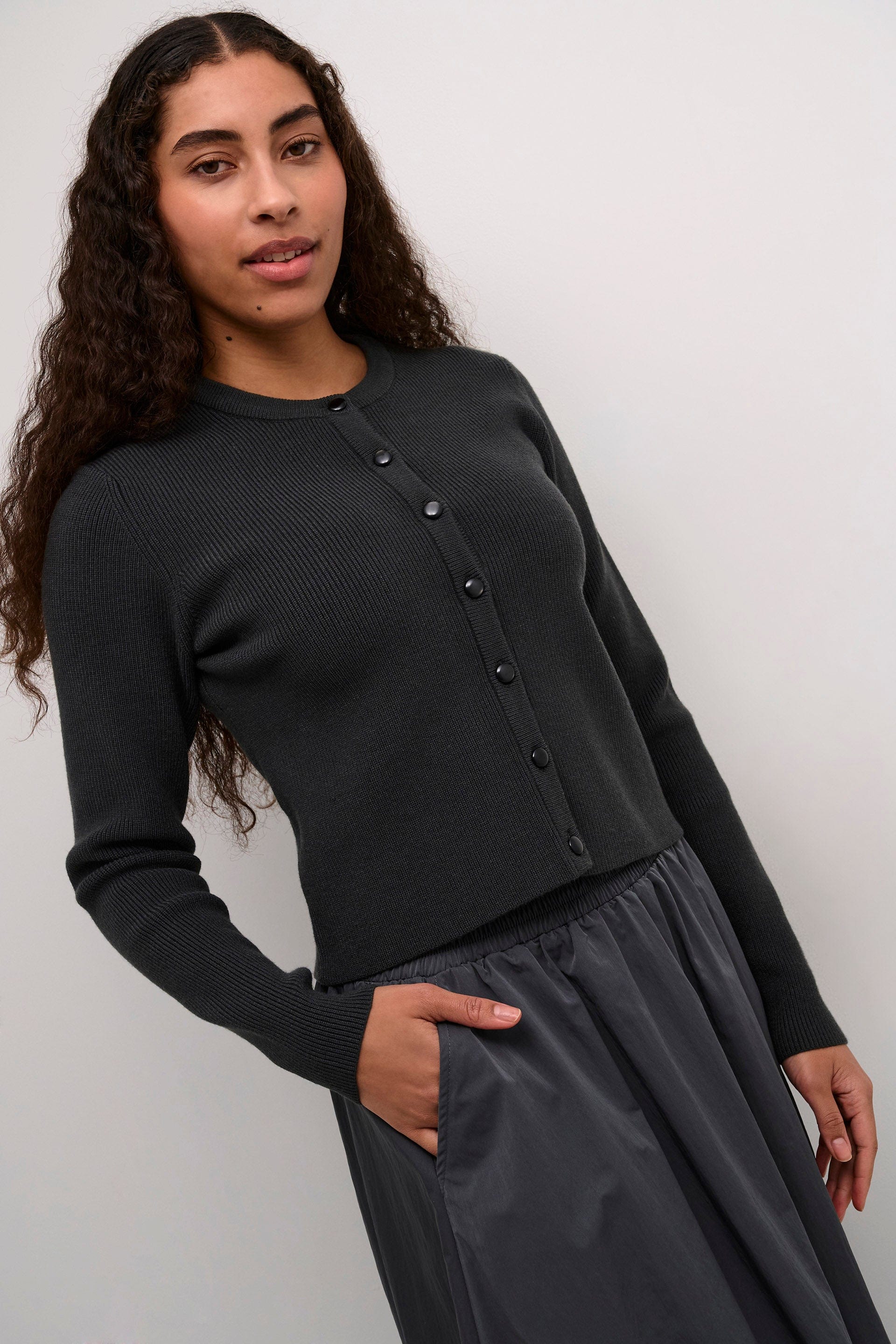 Amy Cardigan - Black Oyster - Image 2