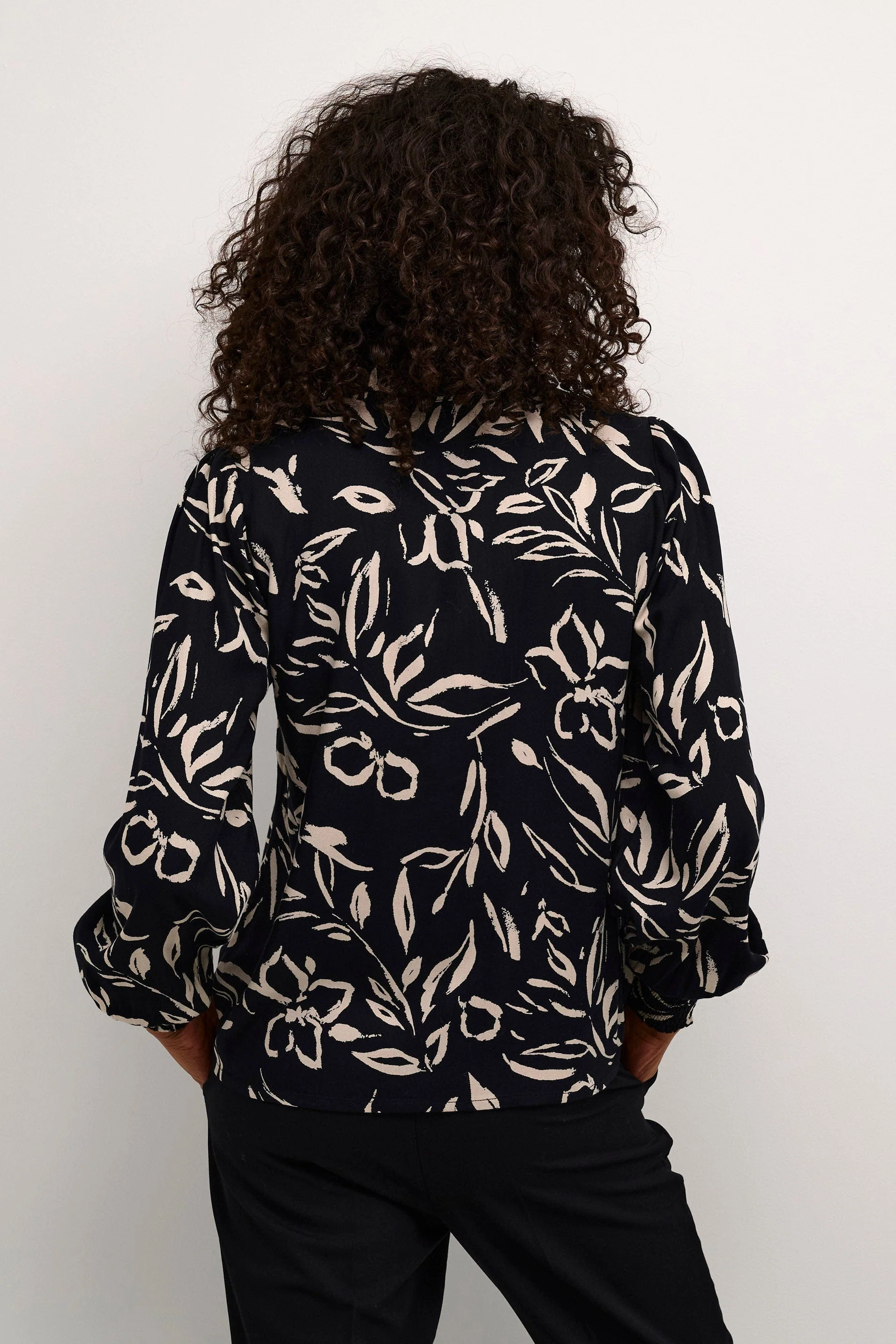 Forrest Printed Shirt - Black/Sand Painted Flower - Image 3