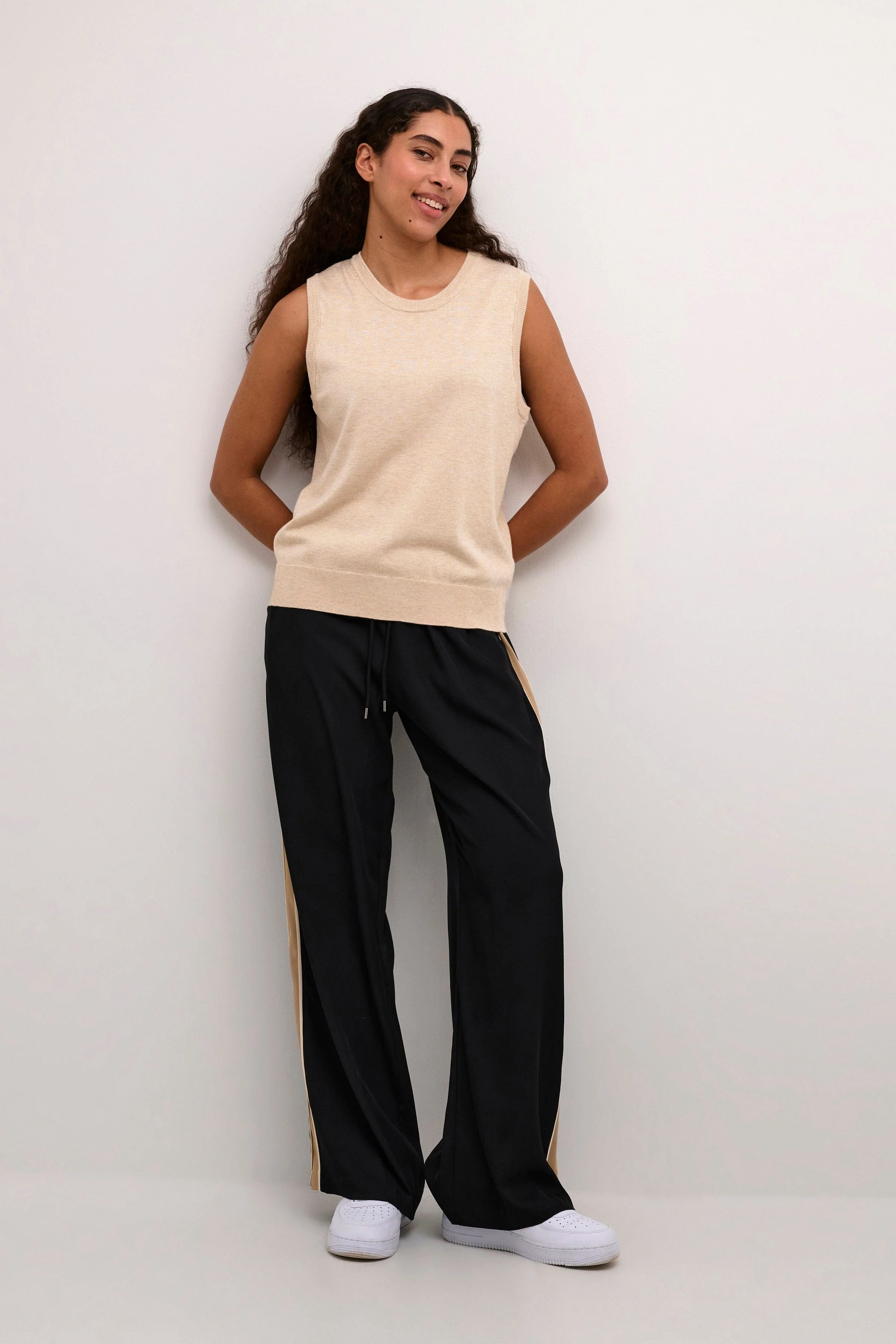 Lizza Sleeveless Knit Top - Feather Gray Melange - Image 5