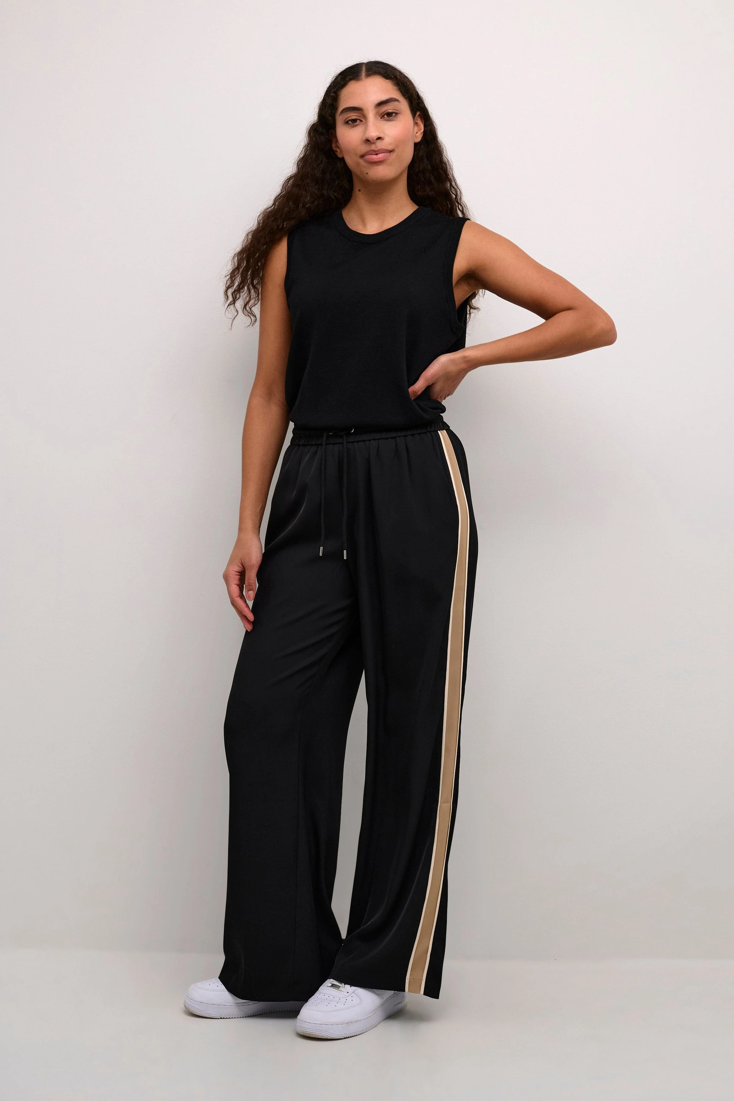 Mille Side Stripe Trousers - Black Deep - Image 2