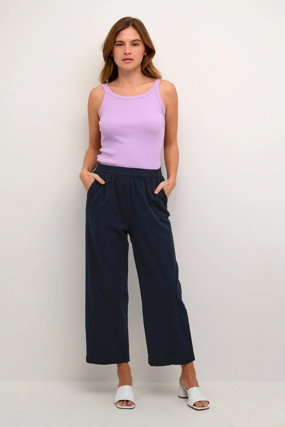 Naya Cotton Elasticated Waist Cropped Trousers - Midnight Marine - Image 2