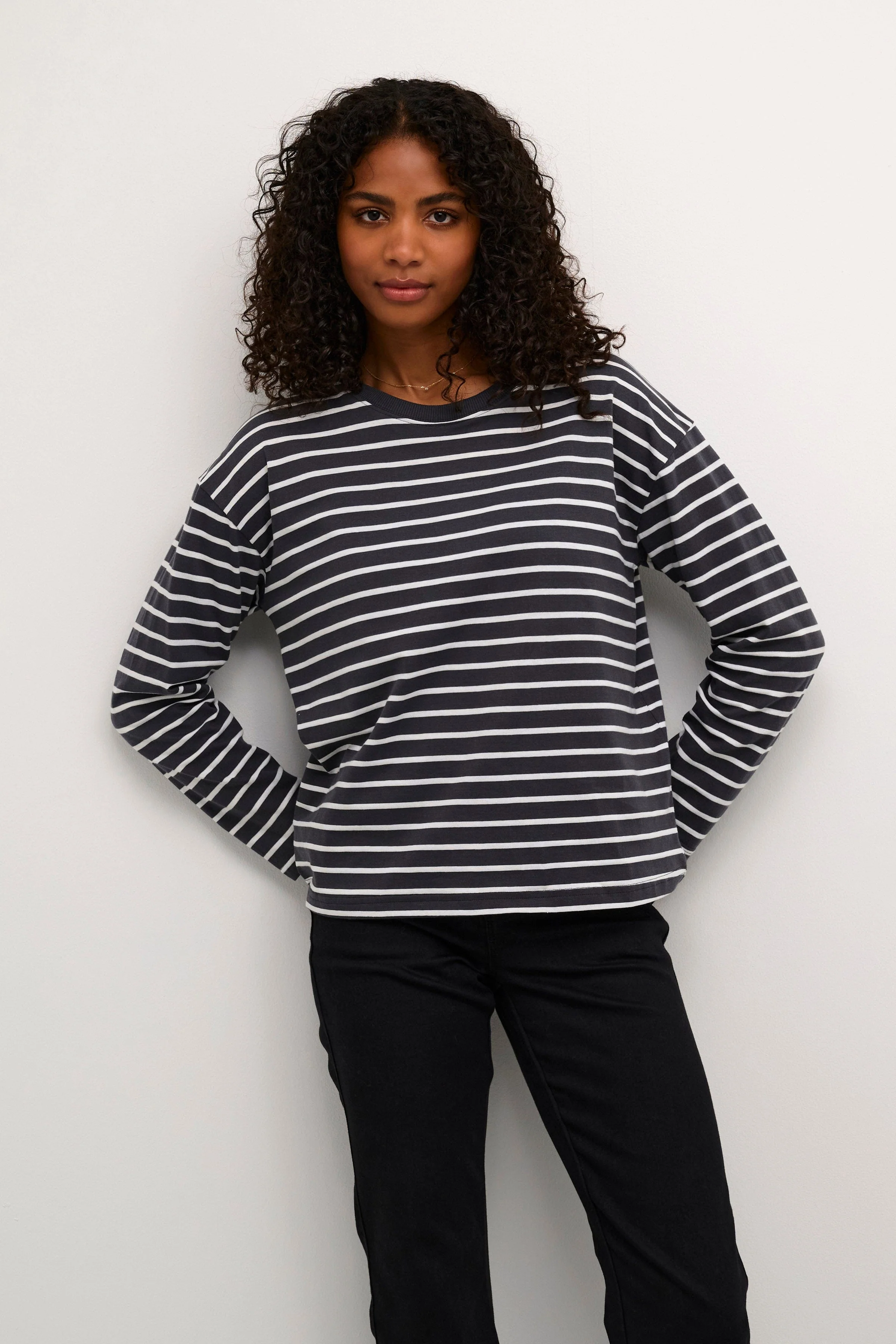 Winny Long Sleeve T-Shirt - Black Oyster/Ant. White Stripe - Image 5