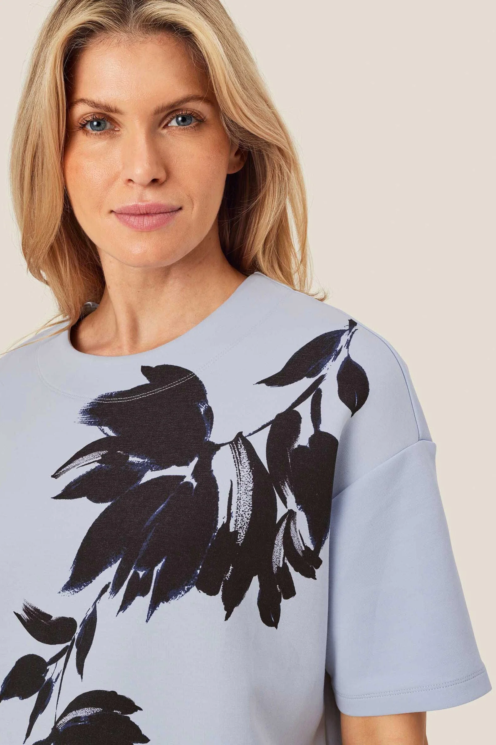 Dominan Jersey T-Shirt - Heather - Image 4