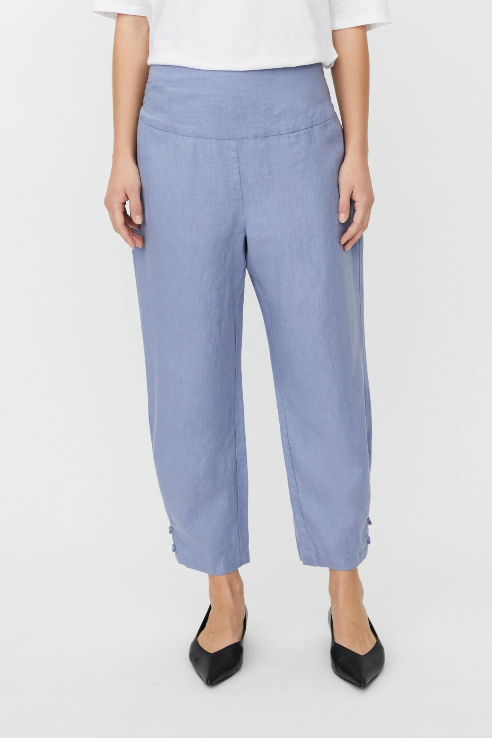 Penna Linen Elastic Waist Cropped Trousers - Stonewash - Image 2