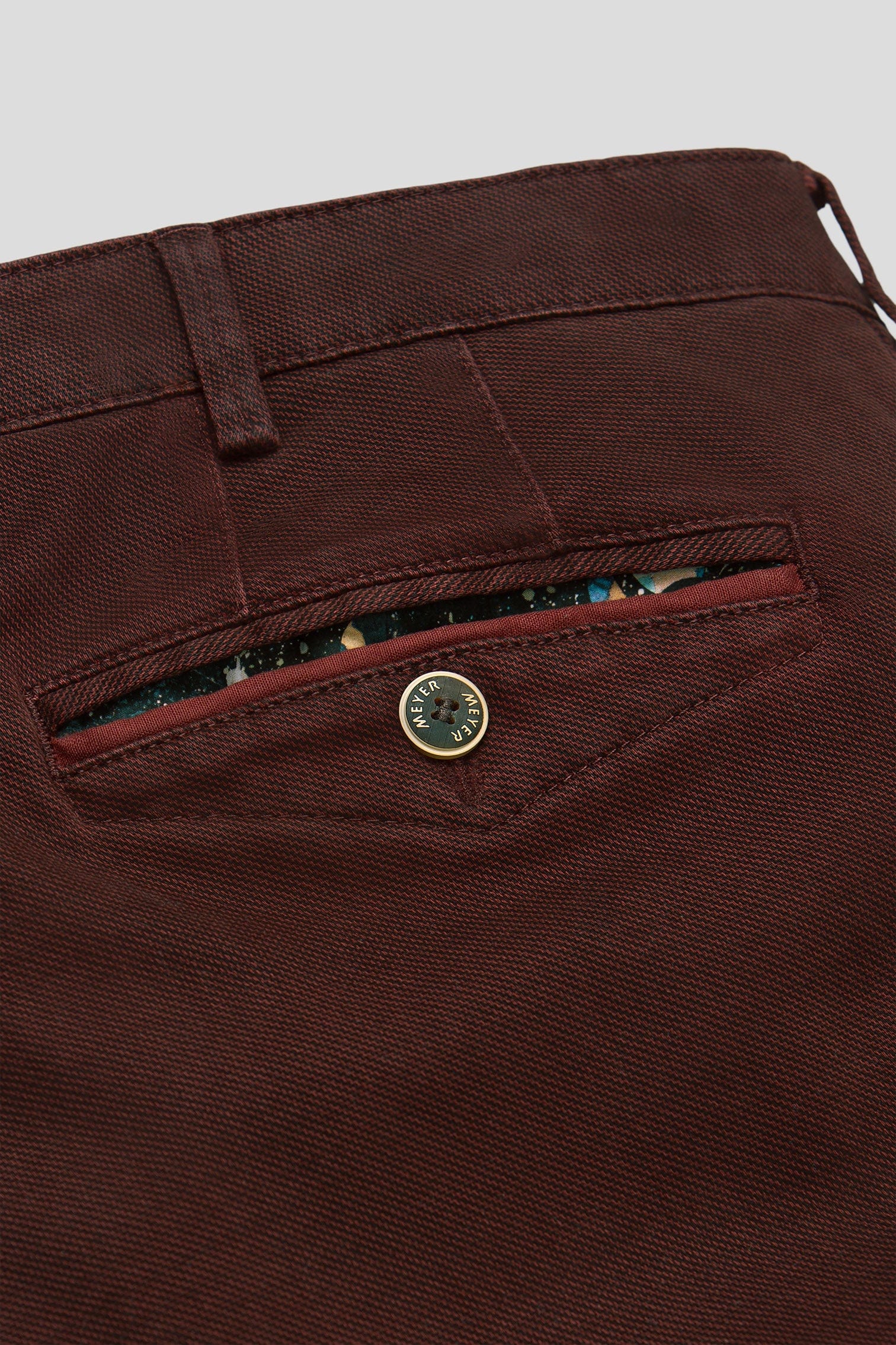 Chicago Micro Texture Cotton Stretch Chinos - Burgundy - Image 6