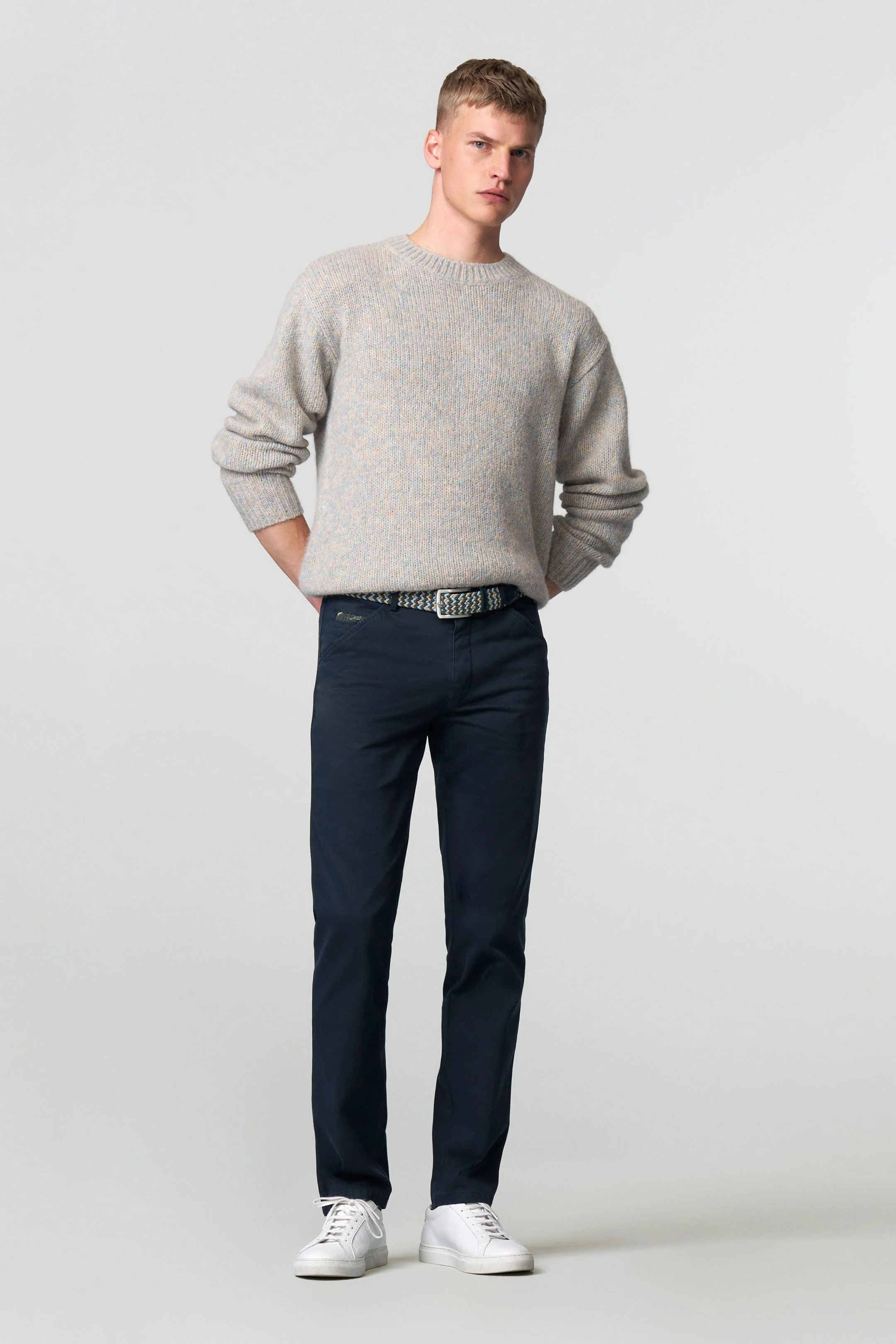 Chicago Micro Texture Cotton Stretch Chinos - Deep Navy - Image 3