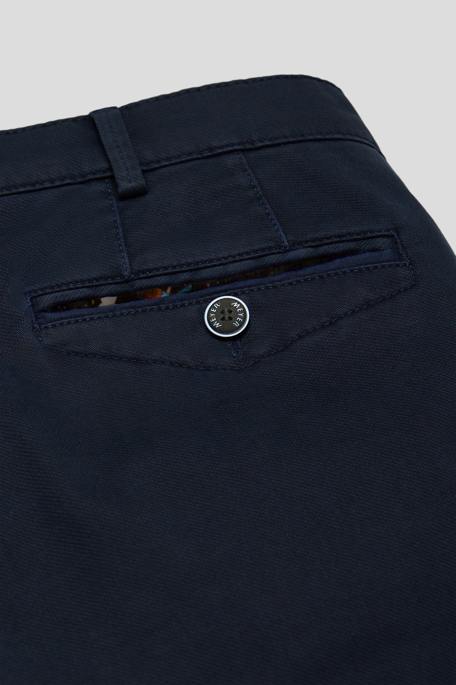 Chicago Micro Texture Cotton Stretch Chinos - Deep Navy - Image 6