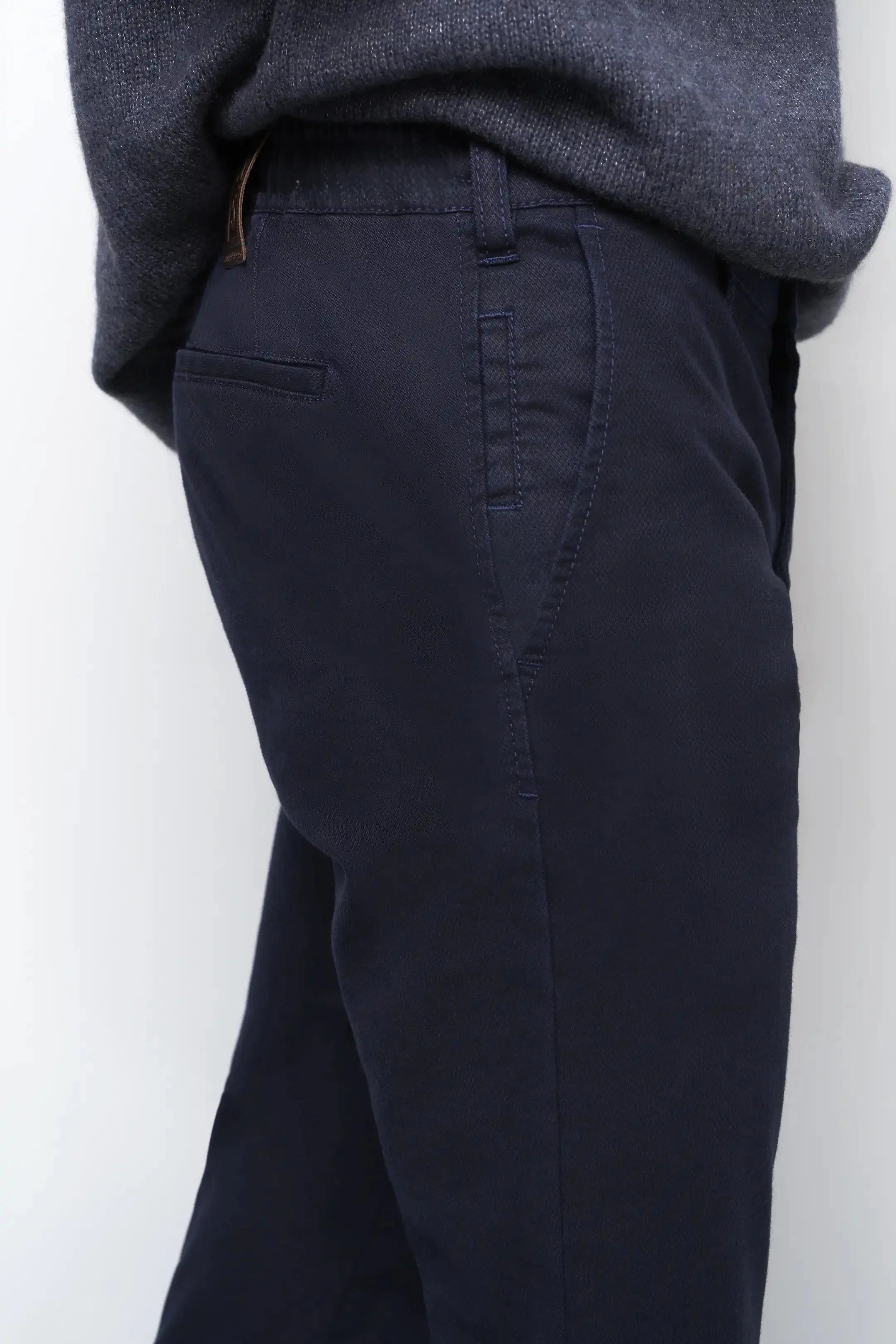 M5 Chino Stretch Micro Structure Trousers - Navy - Image 3