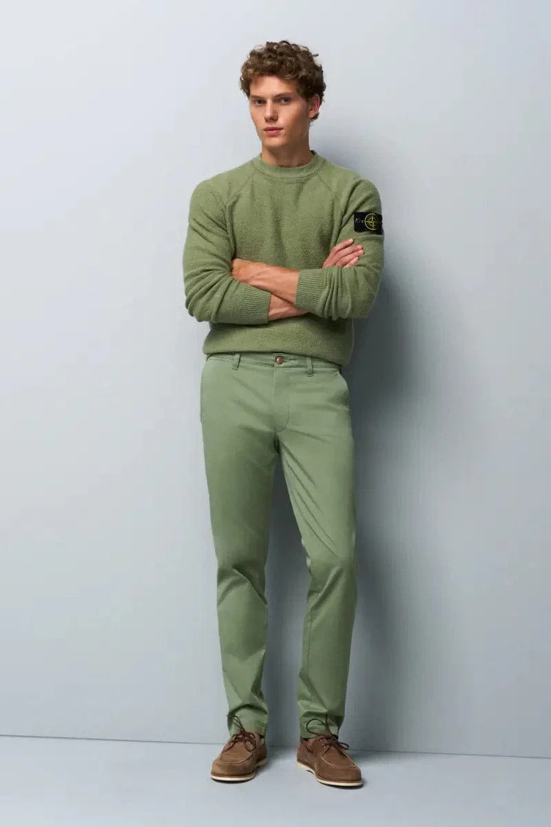 M5 Chino Light Summer Twill Chinos - Green - Image 4