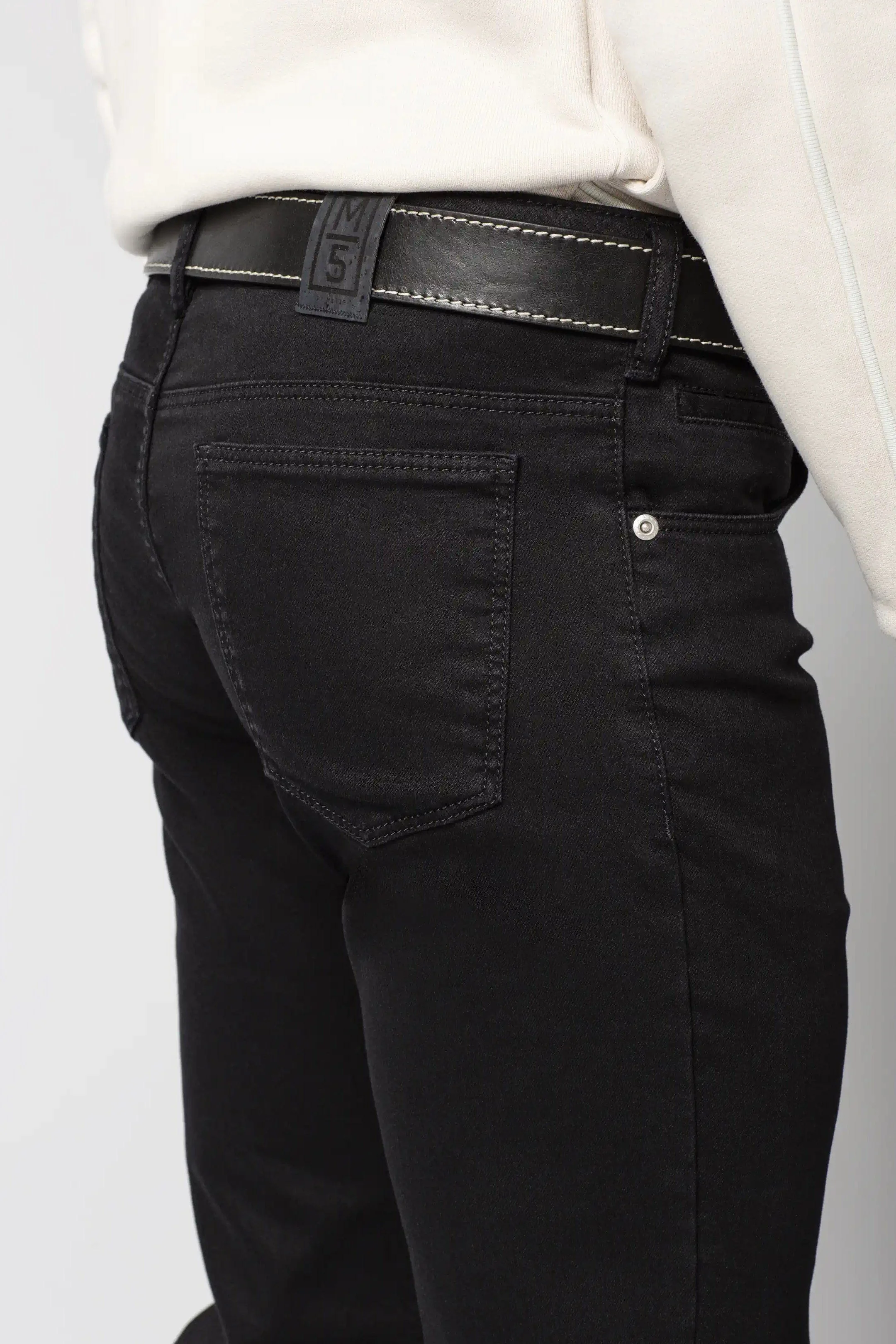 M5 Regular Stretch Denim Jeans - Black - Image 3