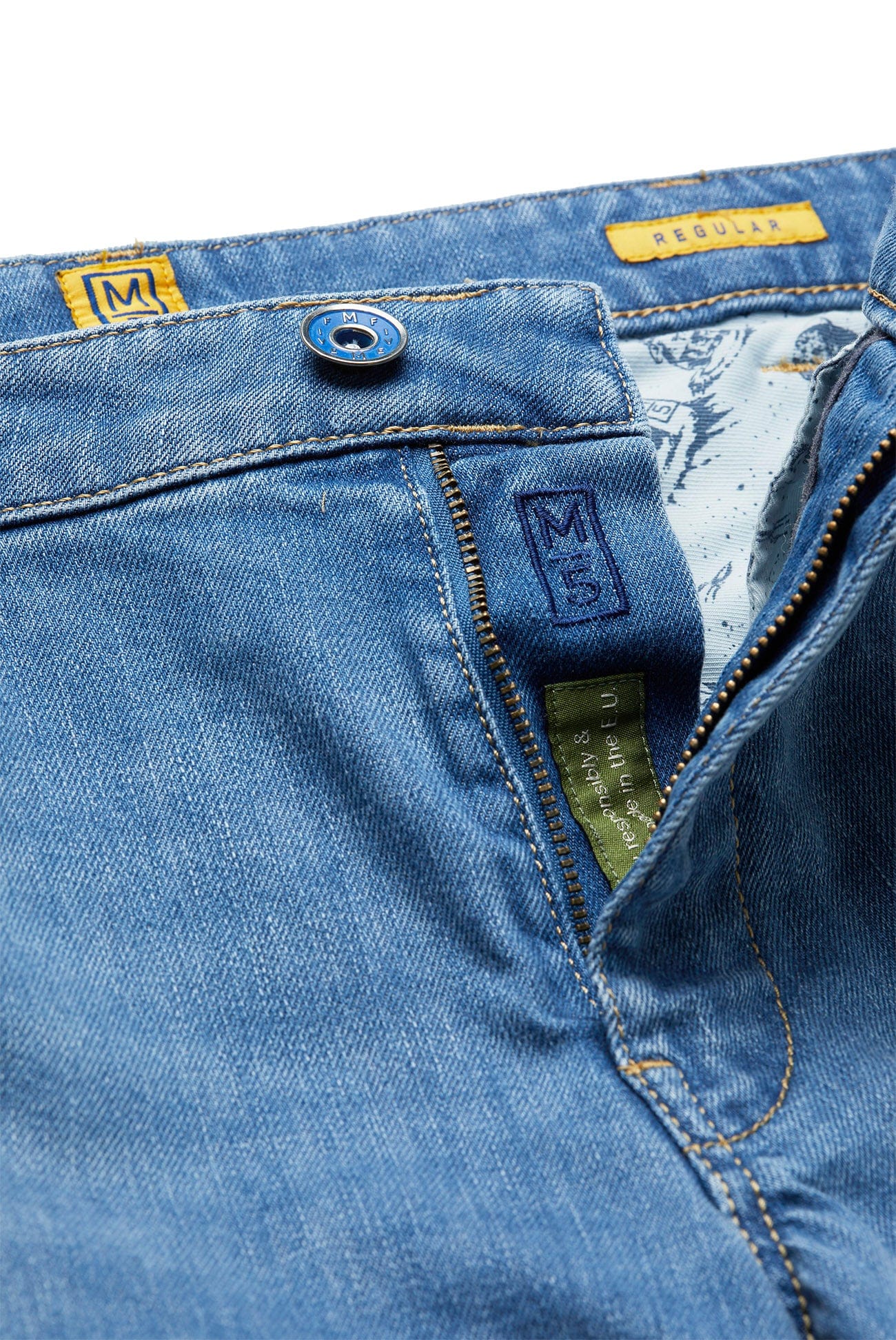 M5 Regular Stretch Denim Jeans - Light Blue - Image 4