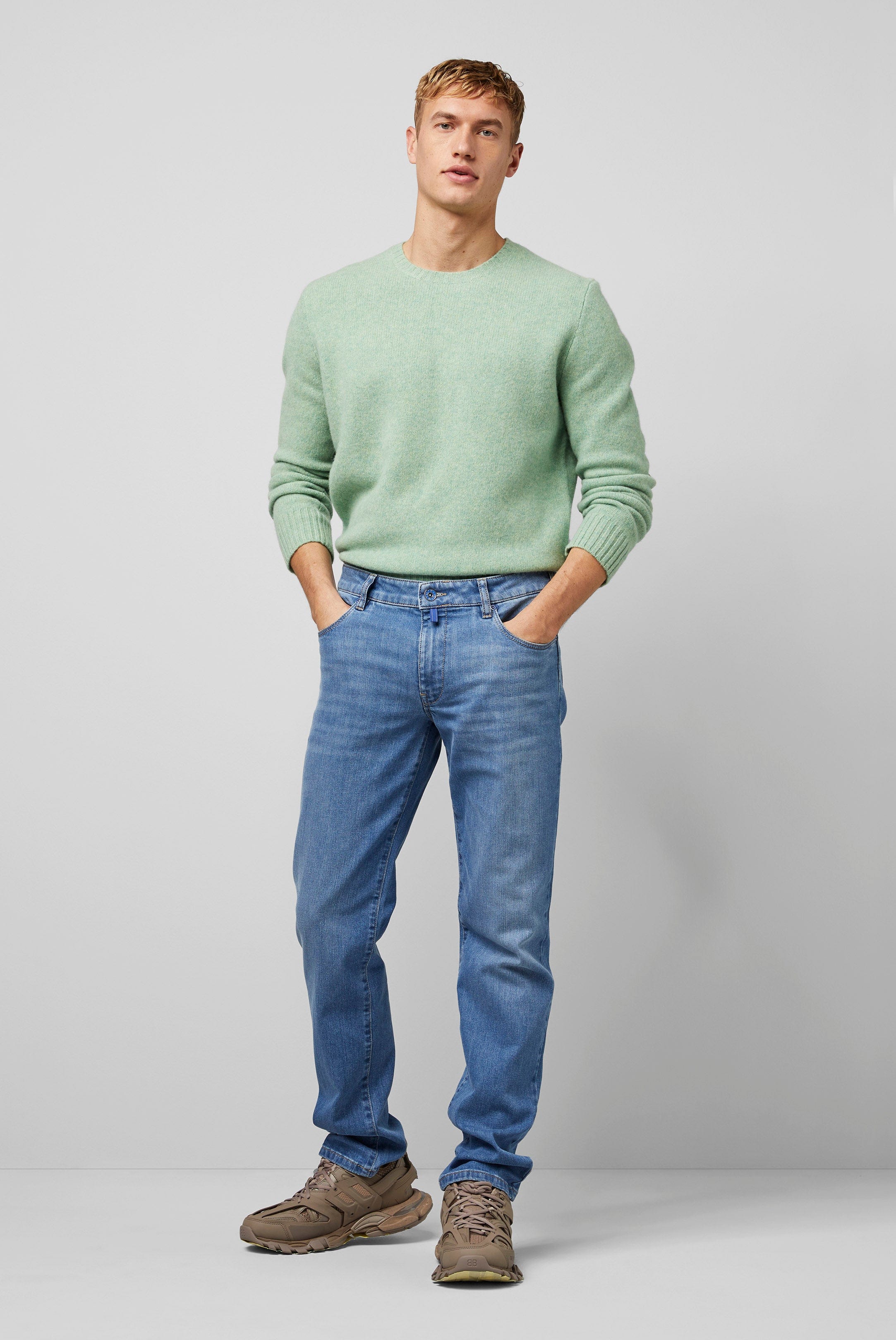 M5 Regular Stretch Denim Jeans - Light Blue - Image 6