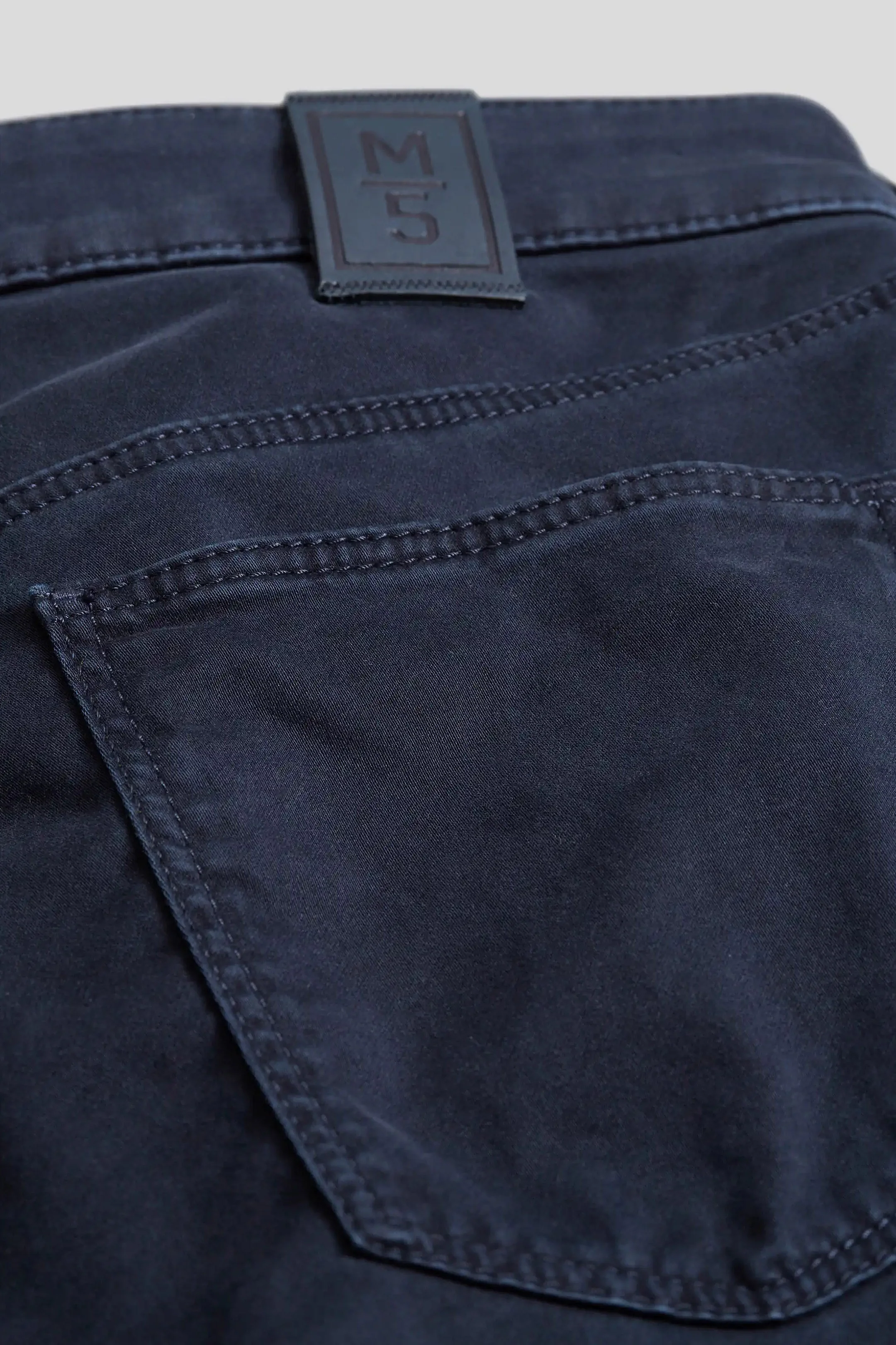 M5 Slim Soft Stretch Pima Cotton Chinos - Navy - Image 5
