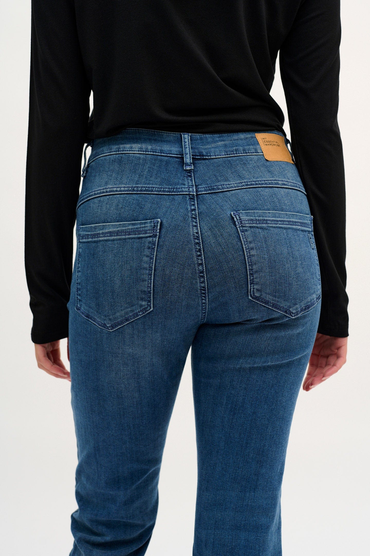 The Celina High Waist Straight Jean - Medium Blue Vintage Wash - Image 7