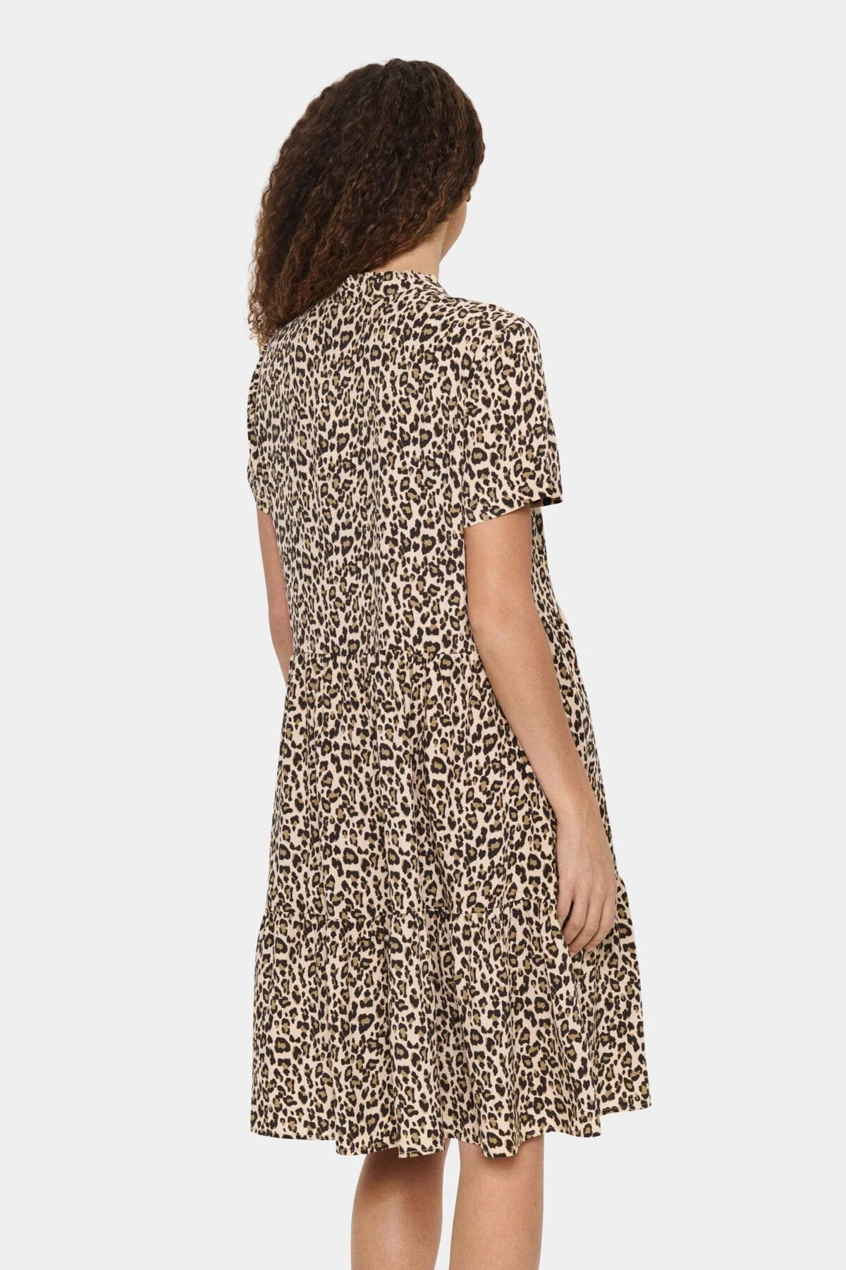 Eda Printed Short Sleeve Dress - Creme Leopard Strokes - Image 3