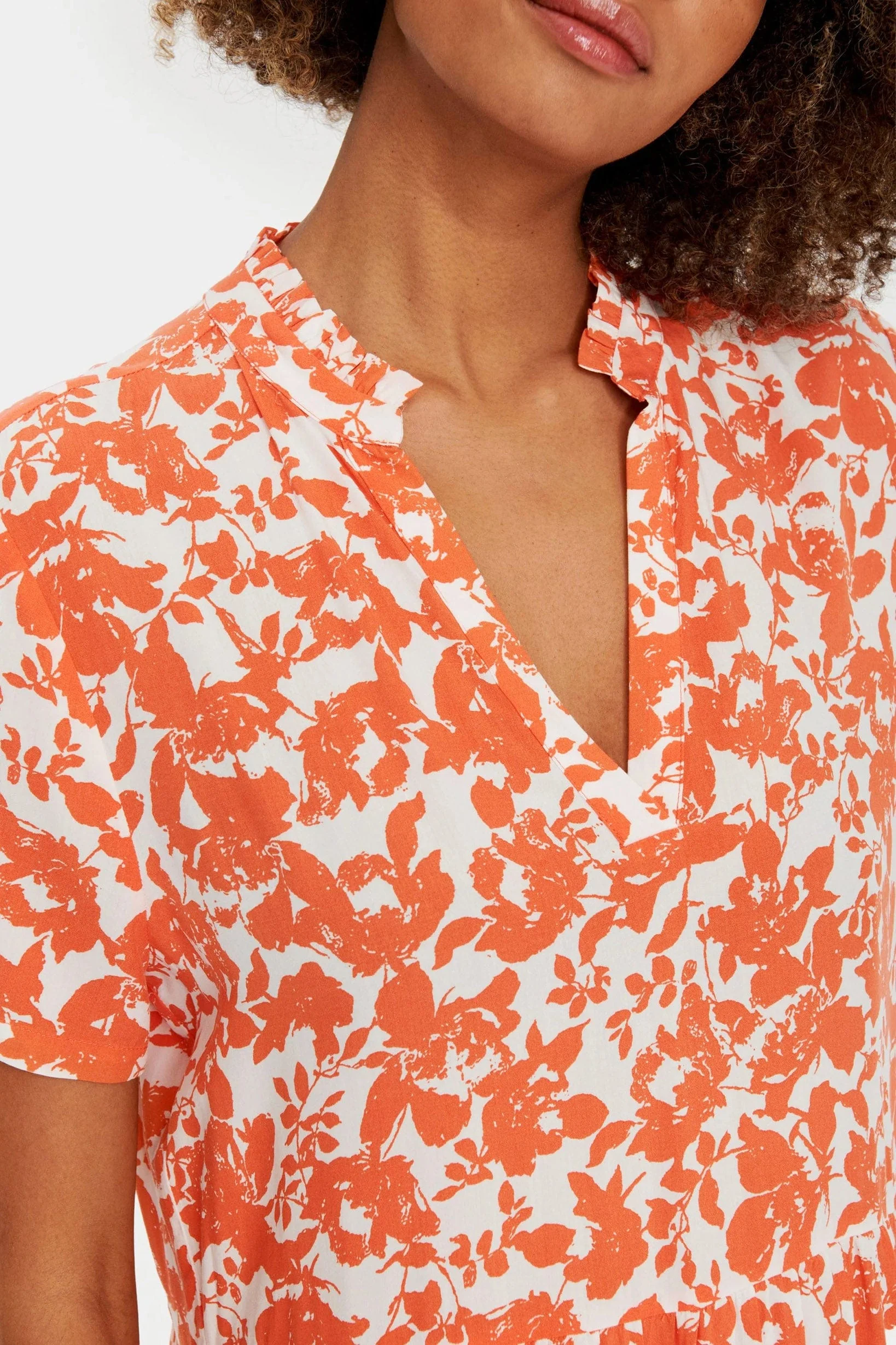 Eda Short Sleeve Dress - Tigerlily Porcelain Blooms - Image 3