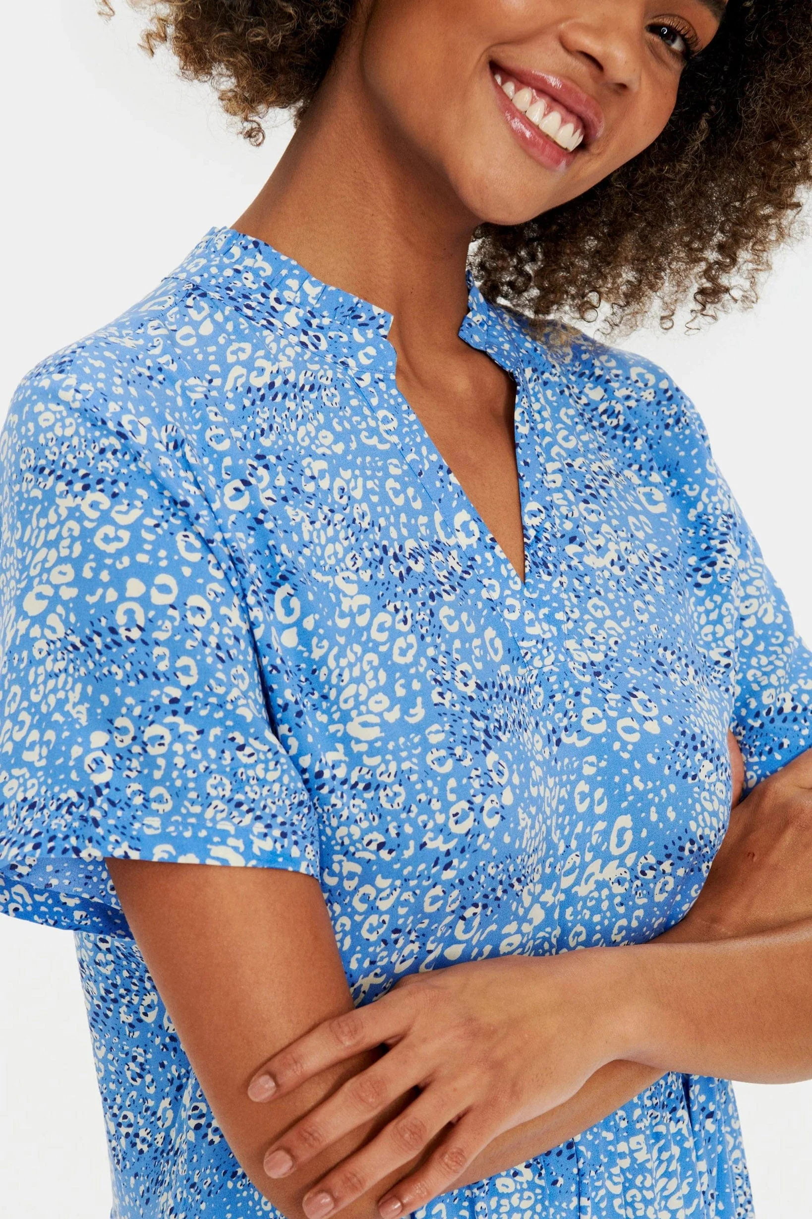 Eda Short Sleeve Dress - Ultramarine Leo - Image 3