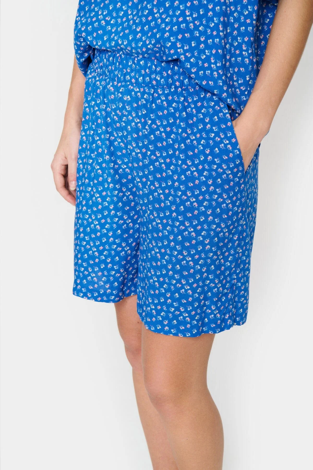 Edua Printed Shorts - Cosmos Soulful Mini - Image 3
