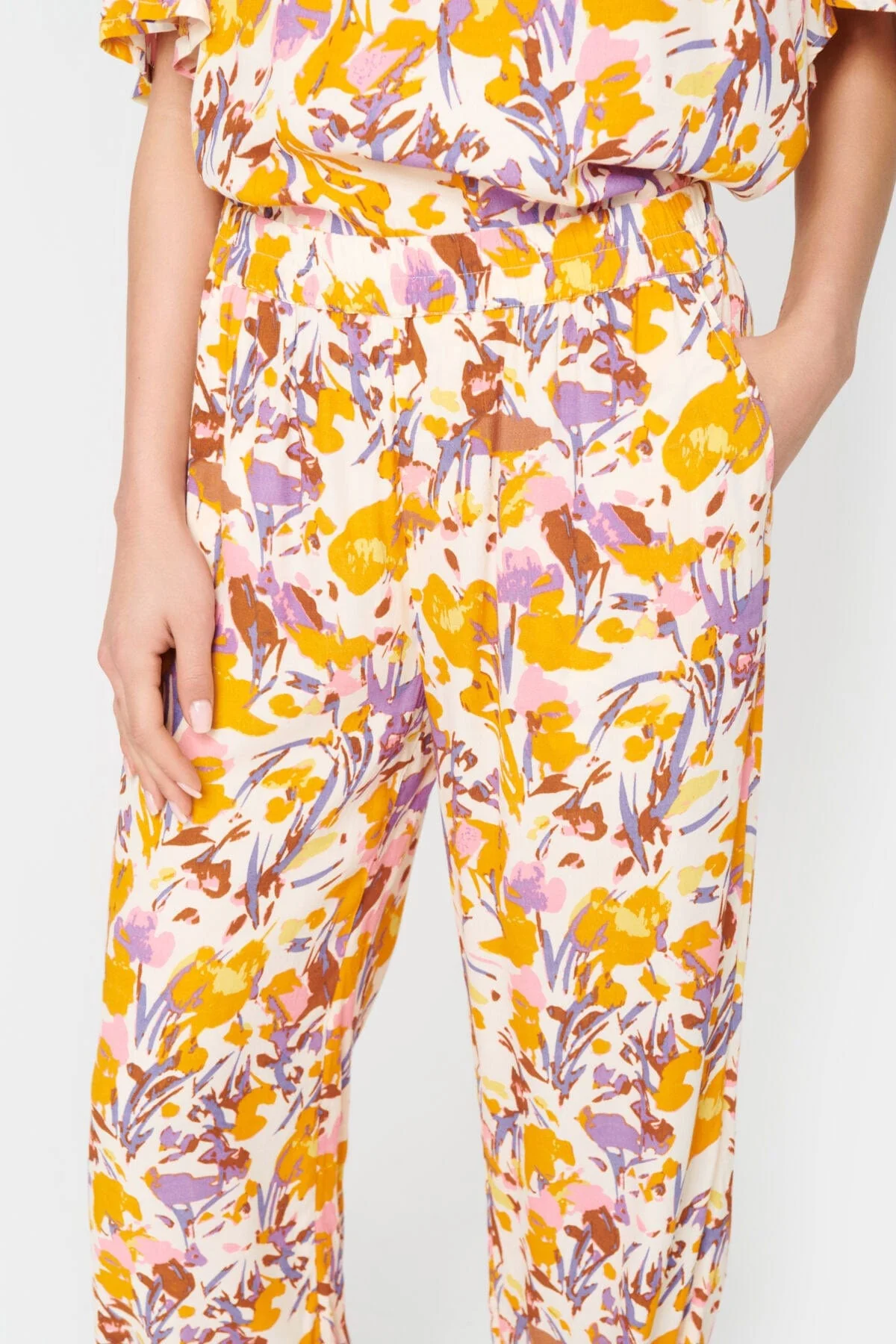 Eiko Elasticated Waist Trousers - Ice Flower Art - Image 9