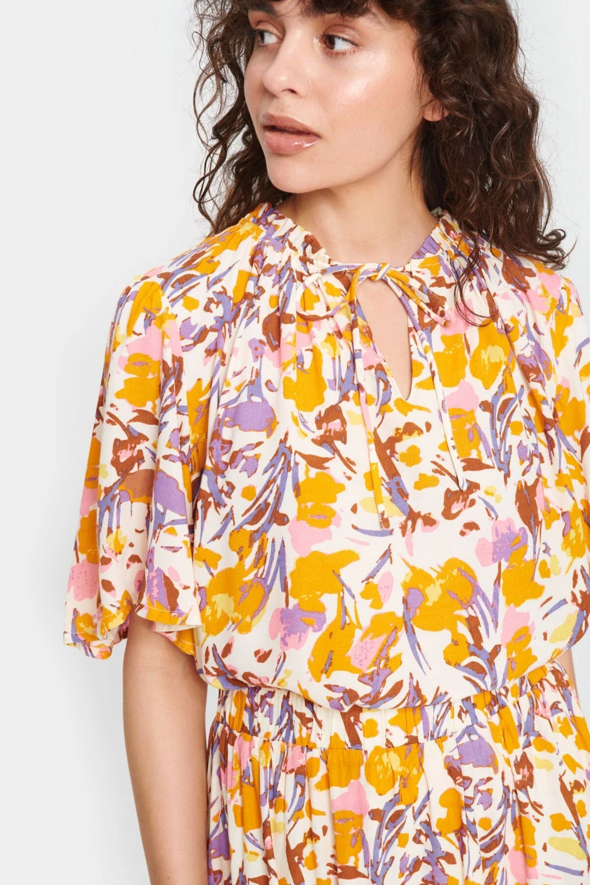 Eiko Short Sleeve Blouse - Ice Flower Art - Image 2