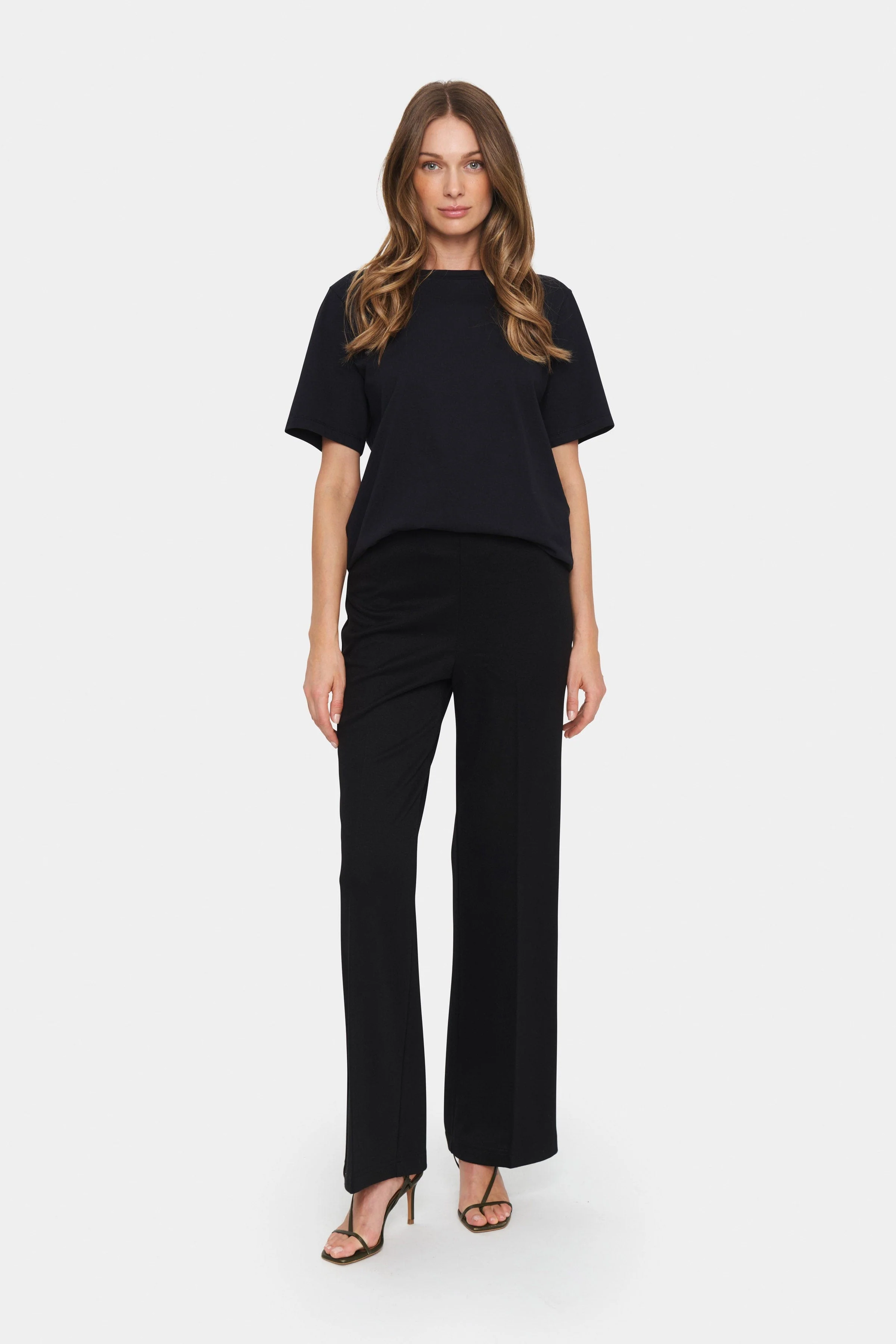 Kaileen Elasticated Waist Wide Leg Trousers - Black - Image 4