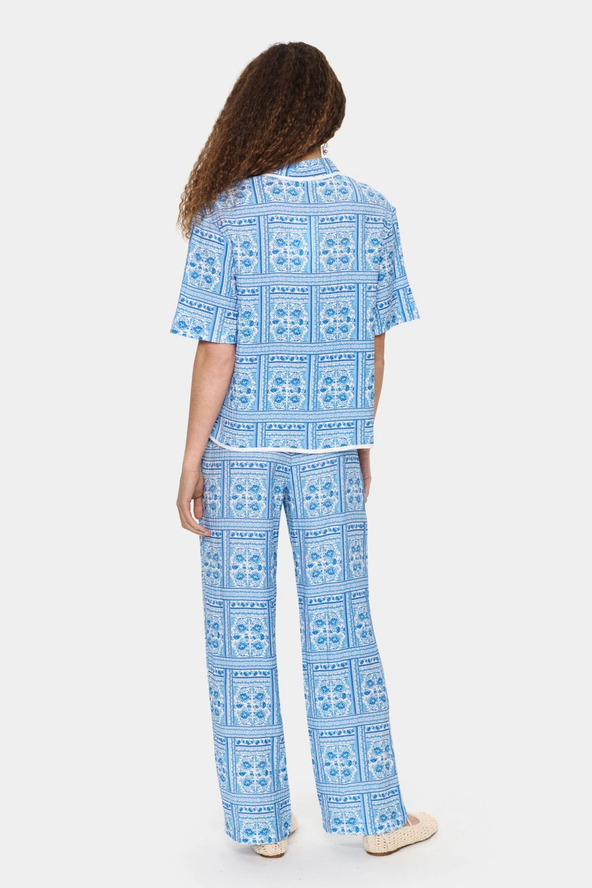Kaisa Printed Short Sleeve Shirt - Campanula Paisley Squares - Image 5