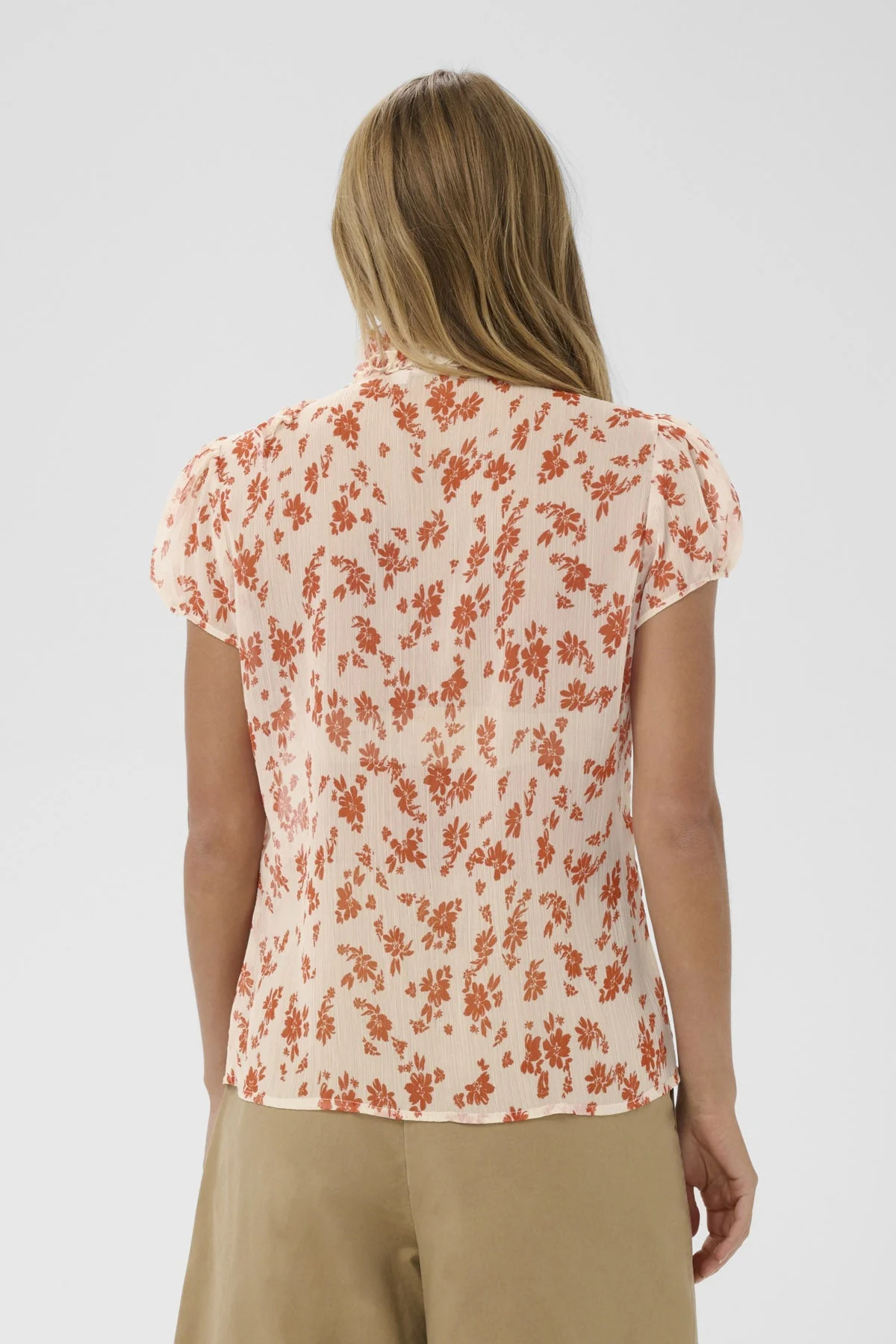 Lilja Ruffle Blouse- Seedpearl Valiant Daisy - Image 3
