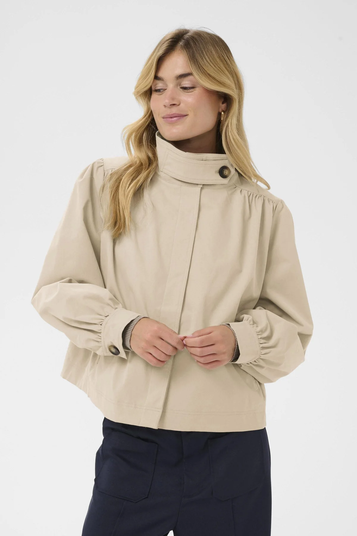 Olina Cropped Jacket - Oxford Tan - Image 3