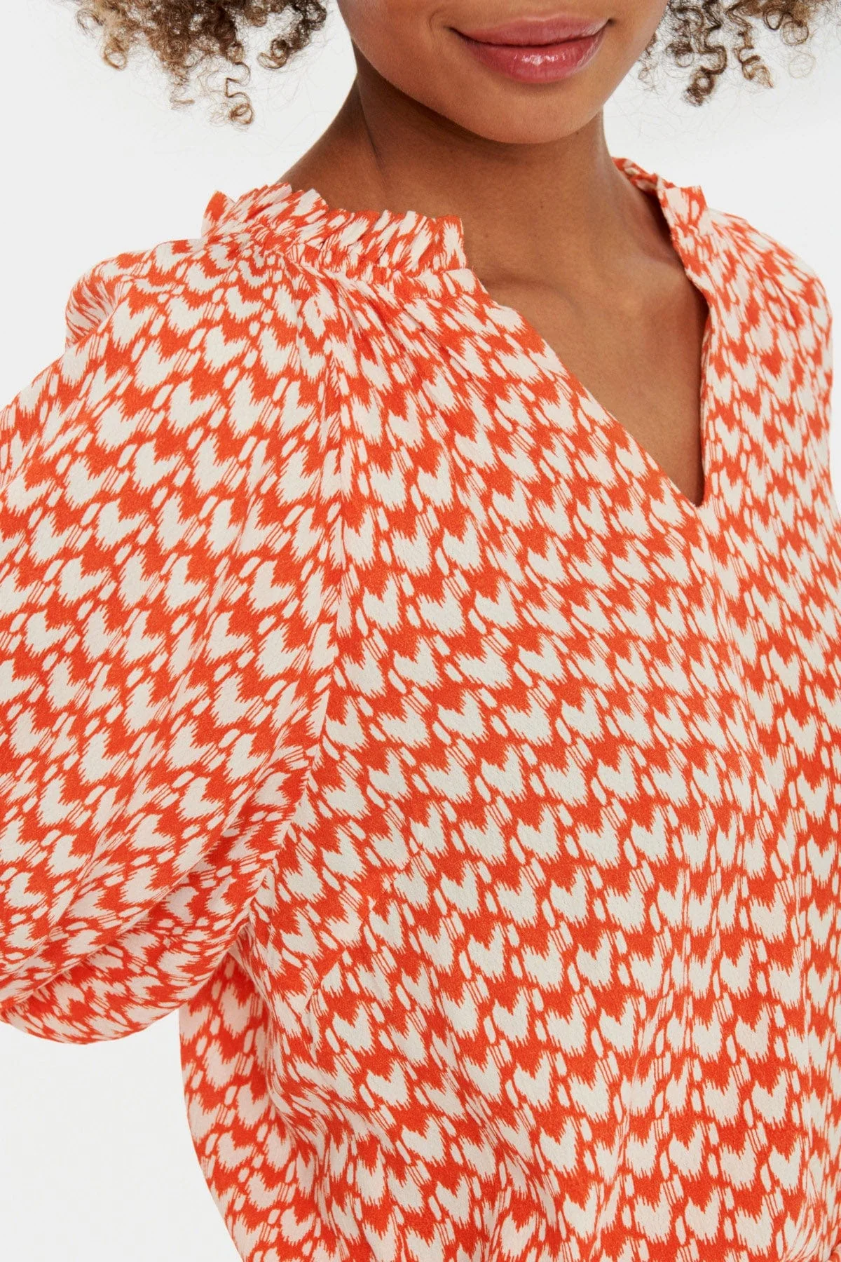 Tessa Short Sleeve Blouse - Tigerlily Graphic - Image 2